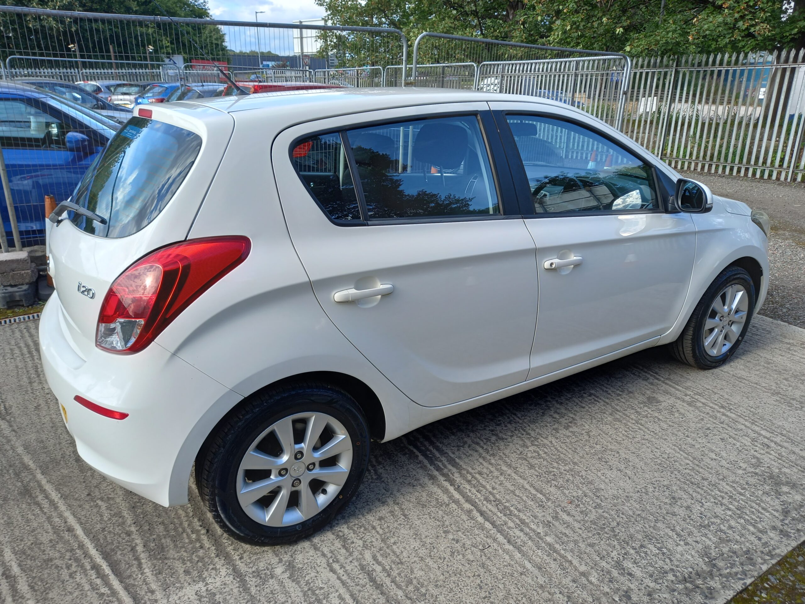 HYUNDAI I20 1.2 Active Petrol 5dr 2013 38,000 Miles £35 road atx - Image 6