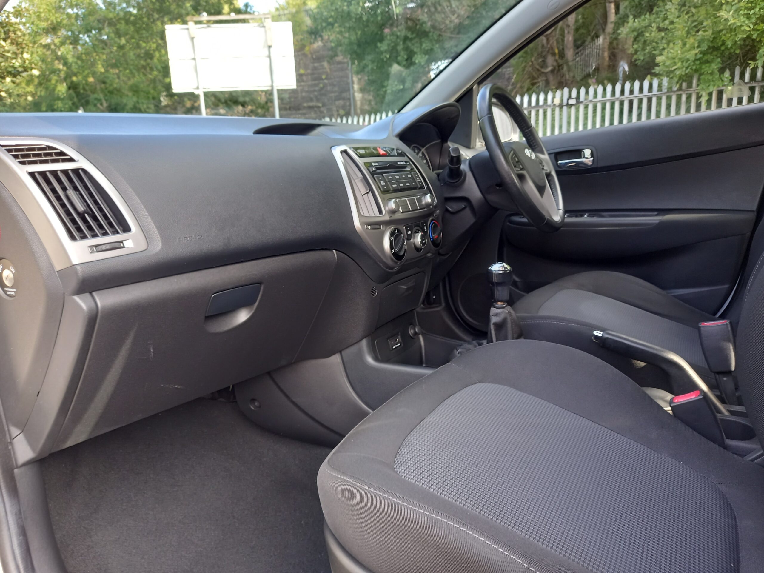 HYUNDAI I20 1.2 Active Petrol 5dr 2013 38,000 Miles £35 road atx - Image 19