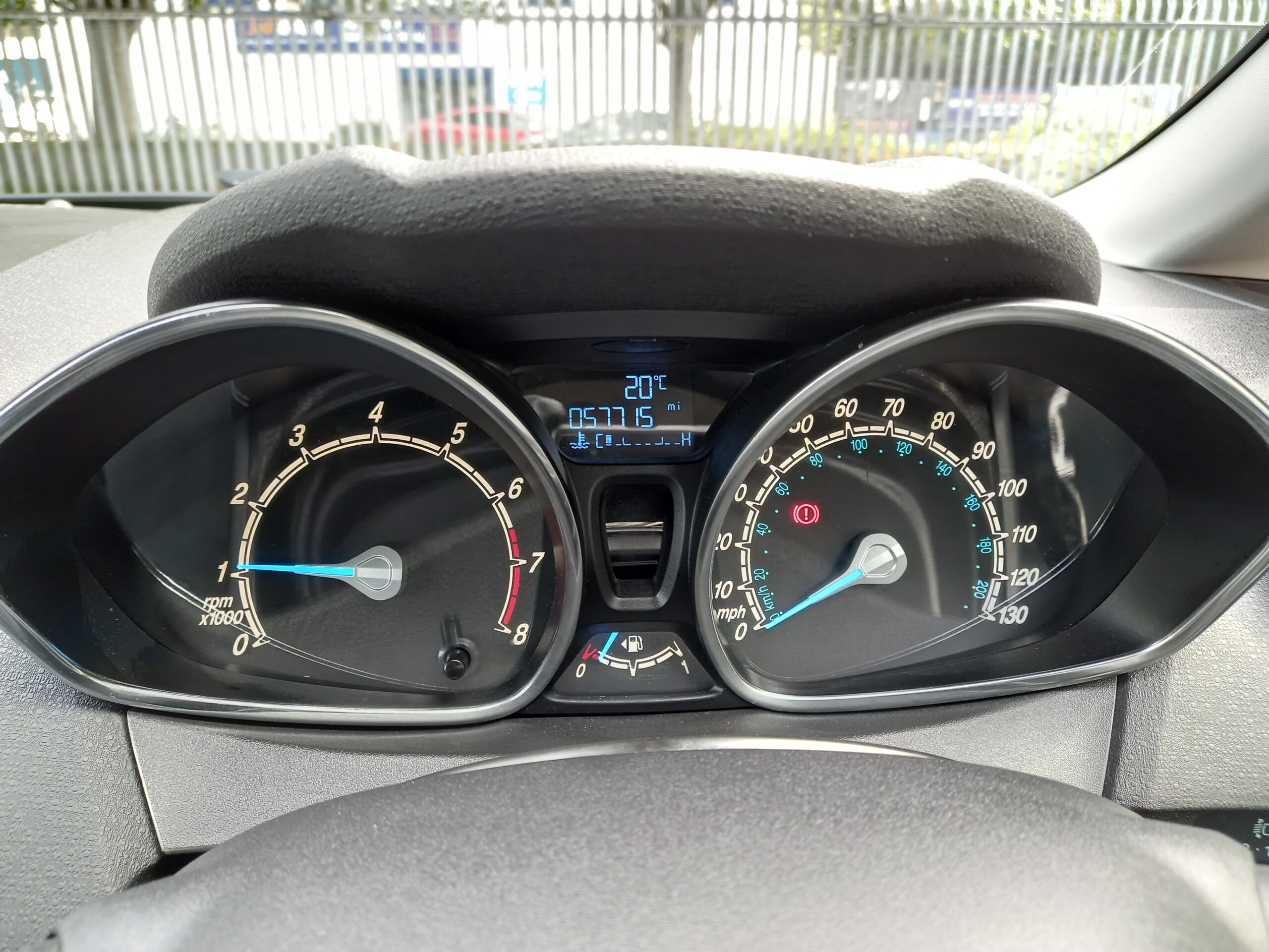 FORD FIESTA 1.25 82 Zetec 3dr 2014 57,000 Miles Full Service History £35 road tax 3 Months Warranty - Image 25