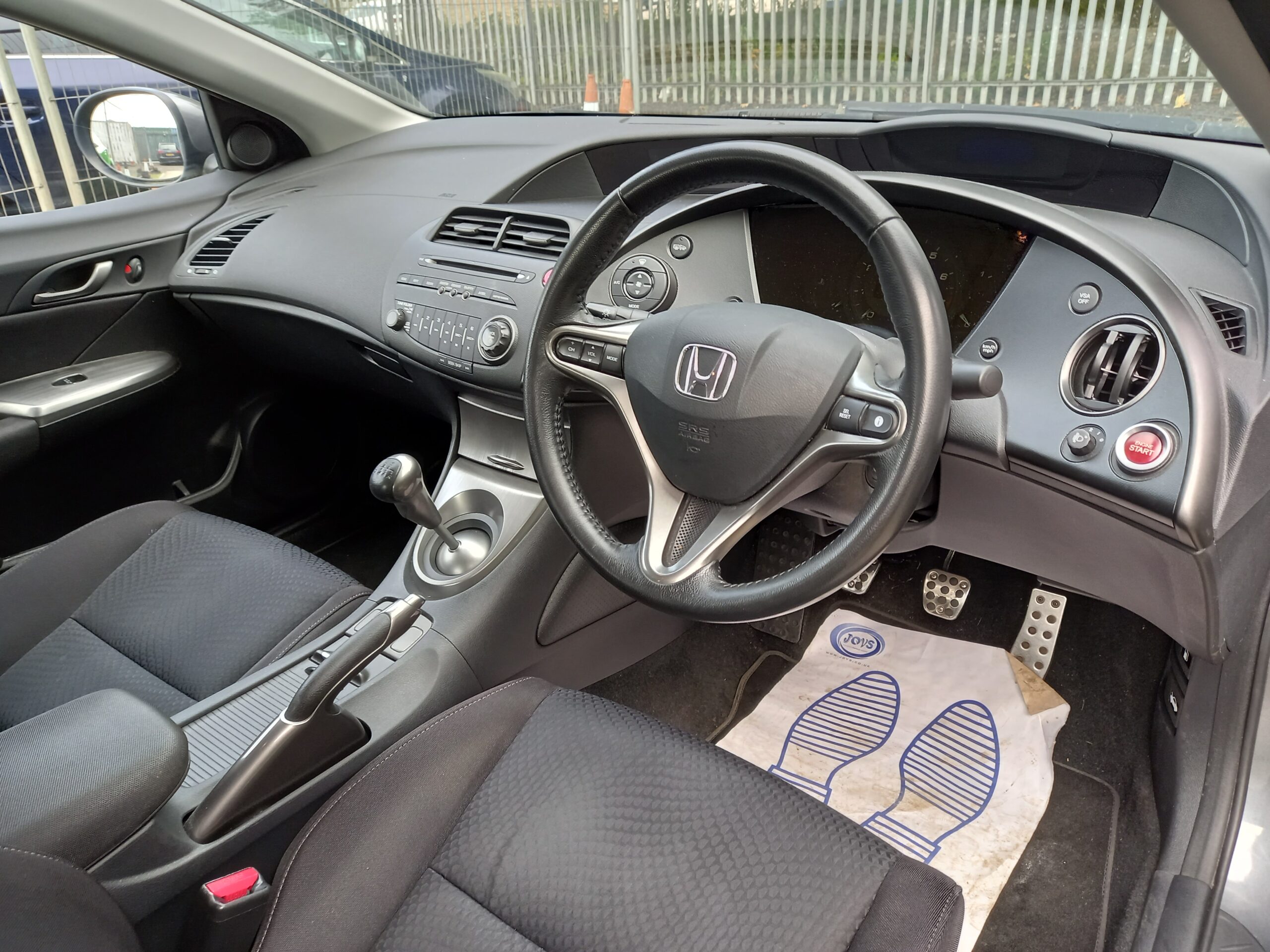 HONDA CIVIC 1.8 i-VTEC SE 5dr Petrol 2009 136,000 Miles 3 Months Warranty - Image 10