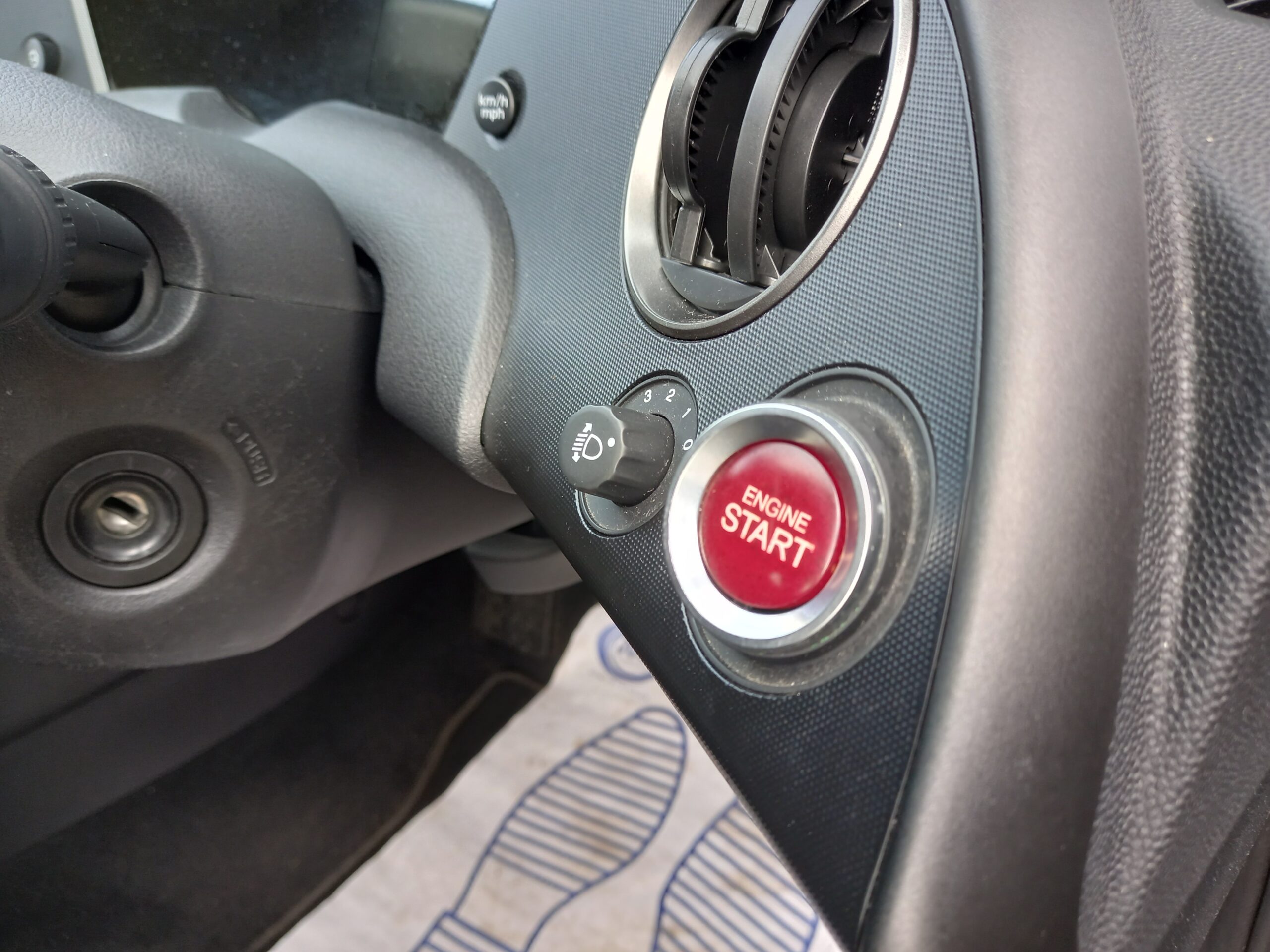 HONDA CIVIC 1.8 i-VTEC SE 5dr Petrol 2009 136,000 Miles 3 Months Warranty - Image 26