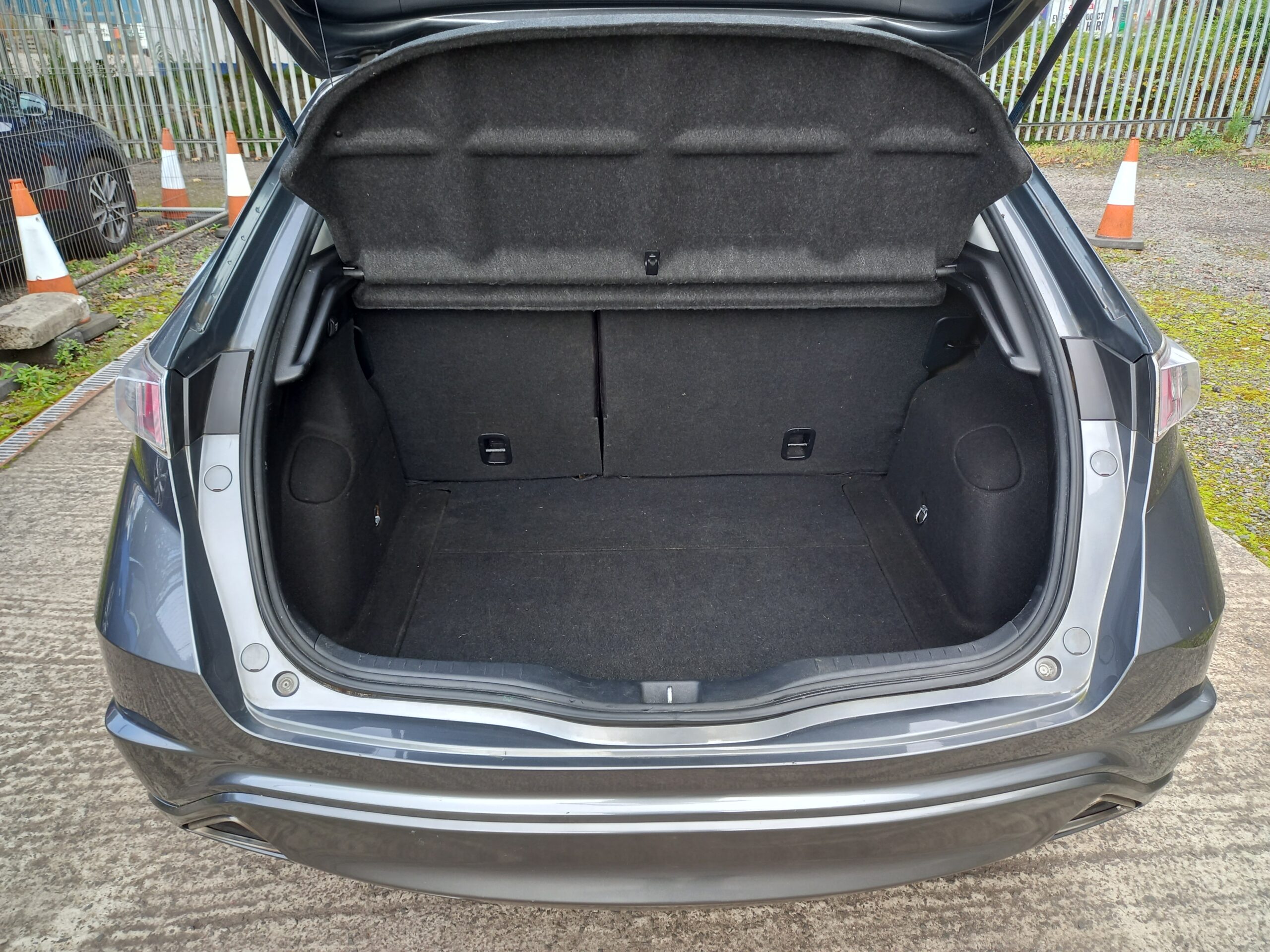 HONDA CIVIC 1.8 i-VTEC SE 5dr Petrol 2009 136,000 Miles 3 Months Warranty - Image 24