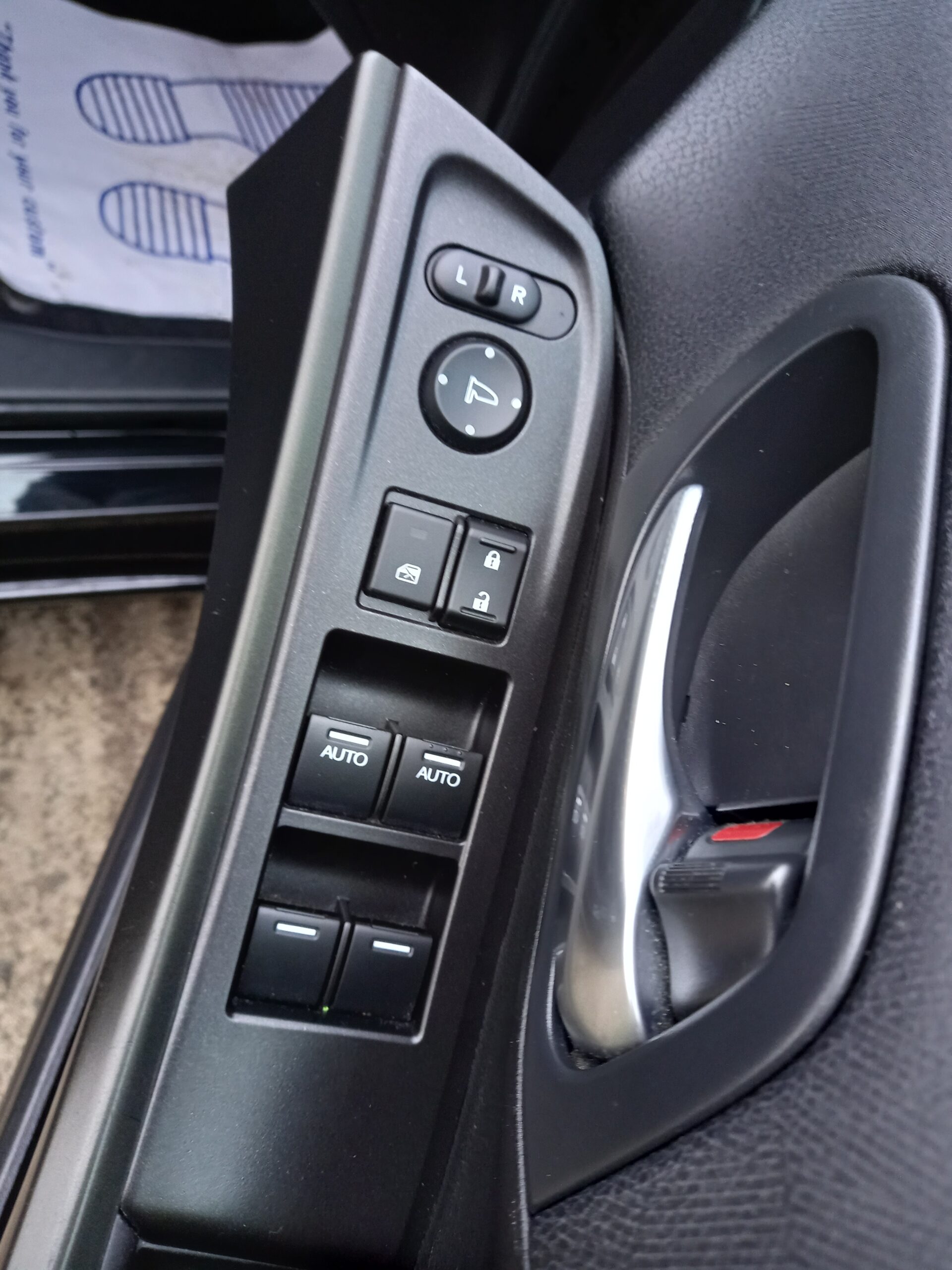 HONDA CIVIC 1.6 i-DTEC Sport 5dr 2016 98,000 Miles Full Service History £20 tax 3 Months Warranty - Image 31