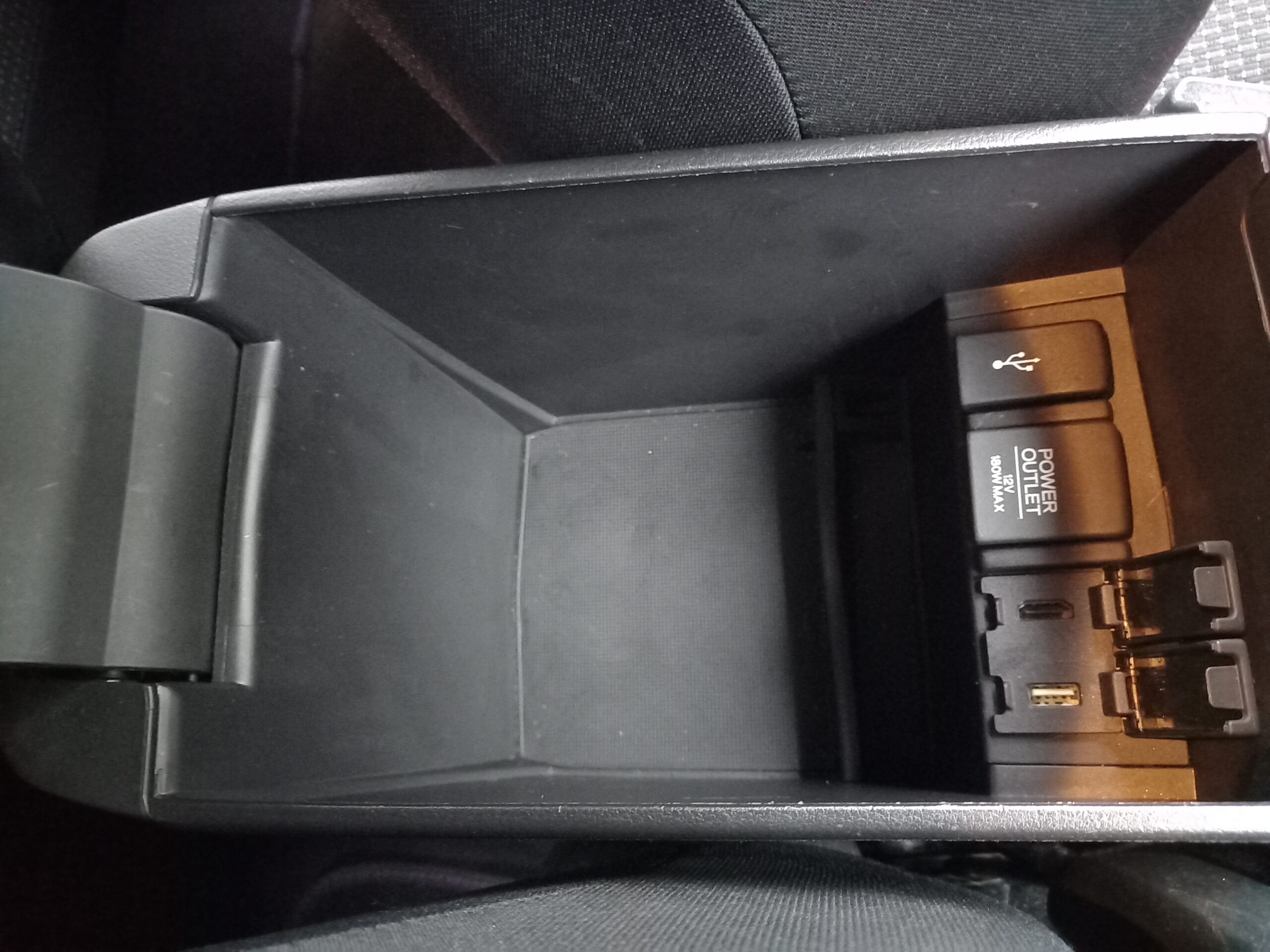 HONDA CIVIC 1.6 i-DTEC Sport 5dr 2016 98,000 Miles Full Service History £20 tax 3 Months Warranty - Image 34