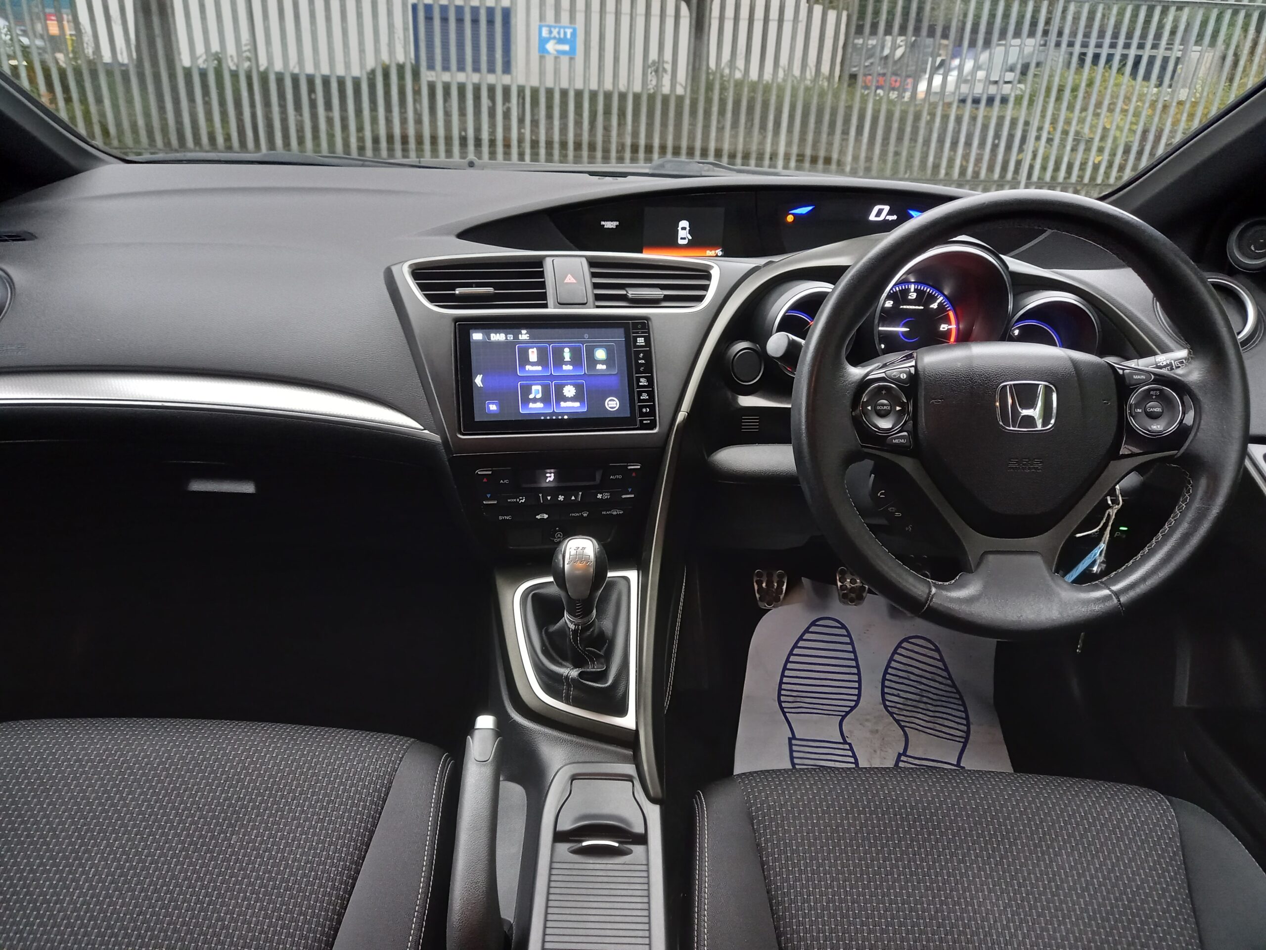 HONDA CIVIC 1.6 i-DTEC Sport 5dr 2016 98,000 Miles Full Service History £20 tax 3 Months Warranty - Image 17