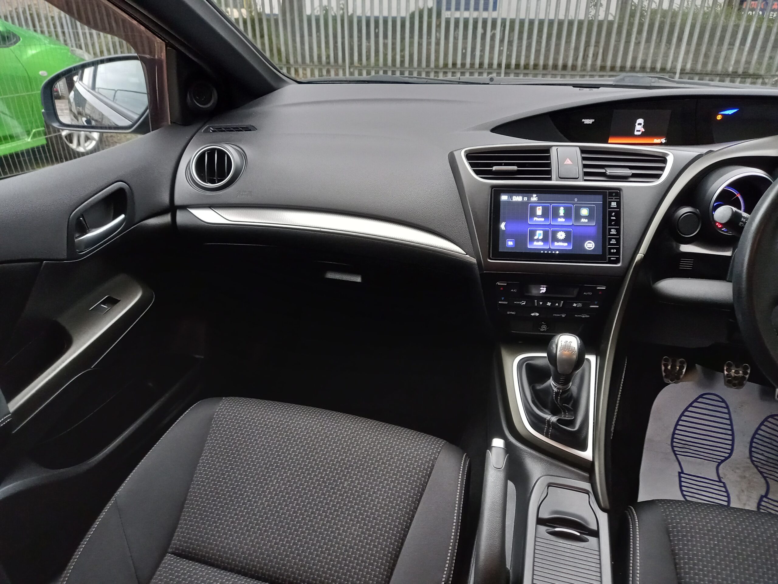 HONDA CIVIC 1.6 i-DTEC Sport 5dr 2016 98,000 Miles Full Service History £20 tax 3 Months Warranty - Image 19