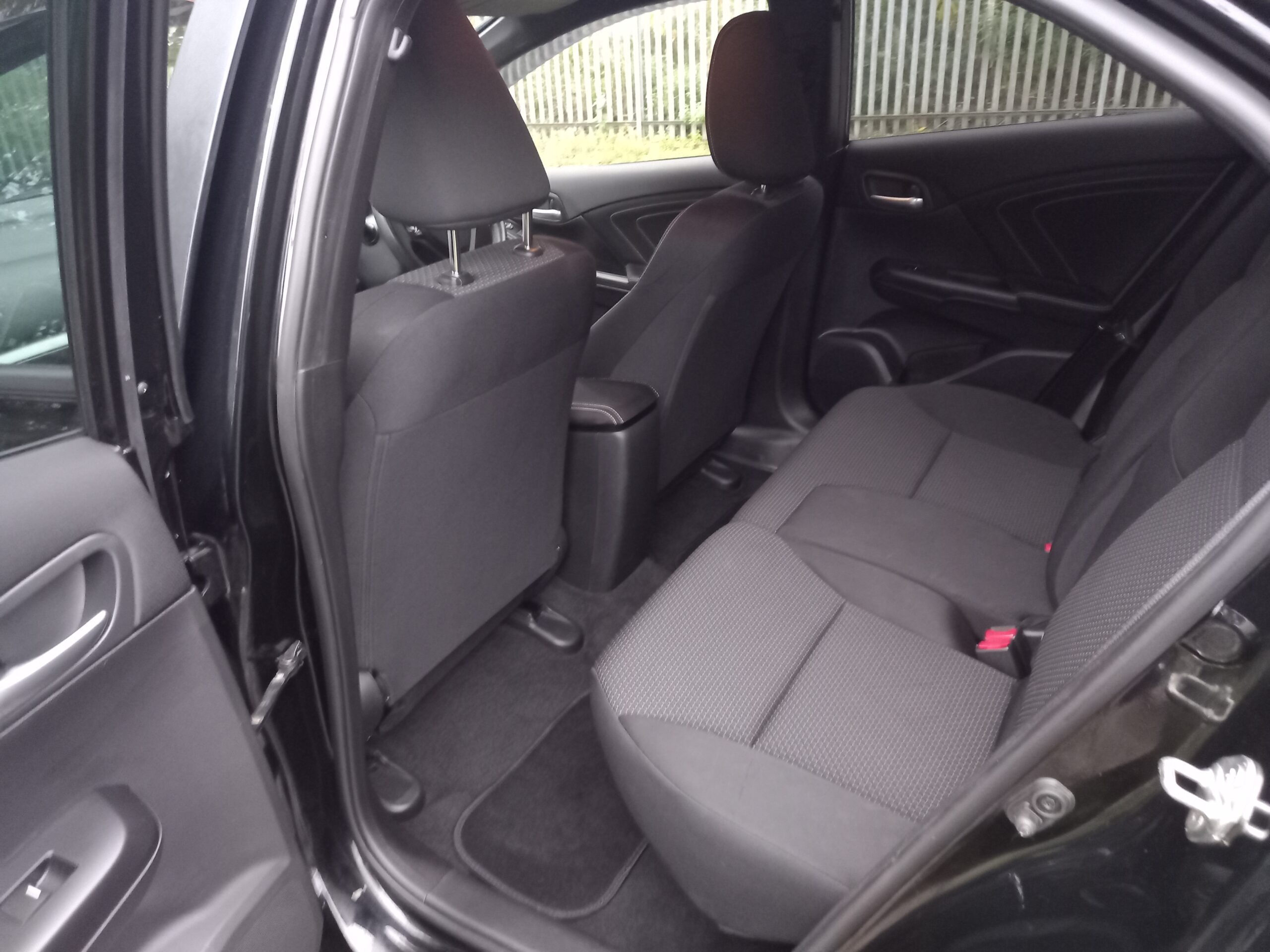 HONDA CIVIC 1.6 i-DTEC Sport 5dr 2016 98,000 Miles Full Service History £20 tax 3 Months Warranty - Image 26