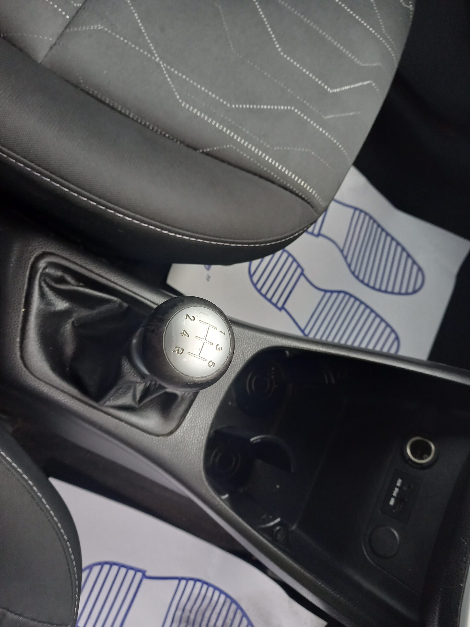 KIA PICANTO 1.25 2 EcoDynamics 5dr 2013 Full Service History £20 road tax 3 Months Warranty - Image 30