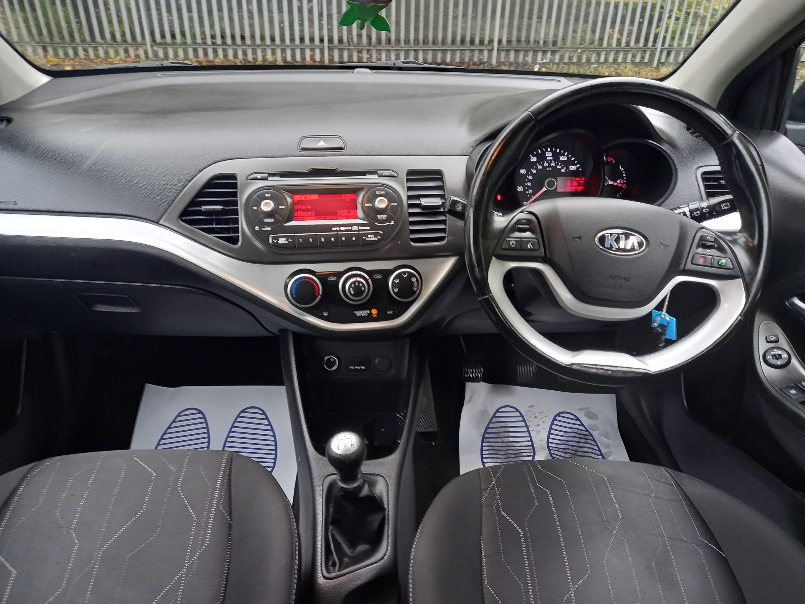 KIA PICANTO 1.25 2 EcoDynamics 5dr 2013 Full Service History £20 road tax 3 Months Warranty - Image 14