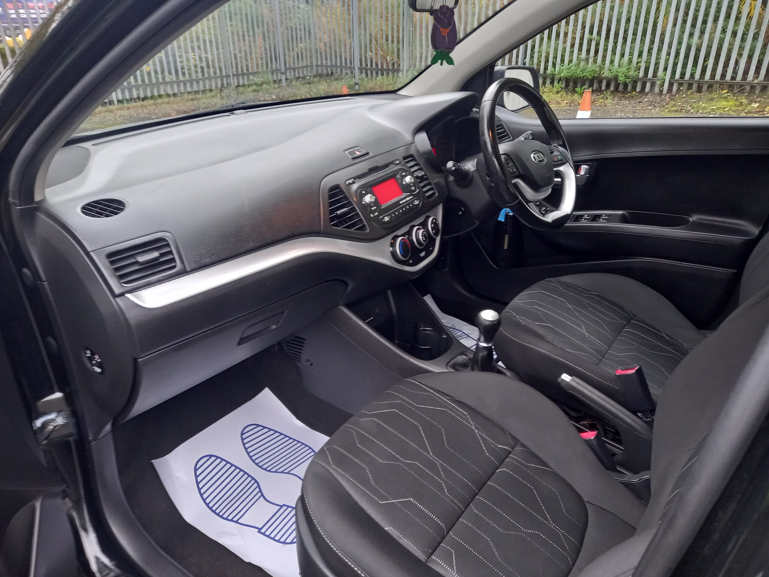 KIA PICANTO 1.25 2 EcoDynamics 5dr 2013 Full Service History £20 road tax 3 Months Warranty - Image 22