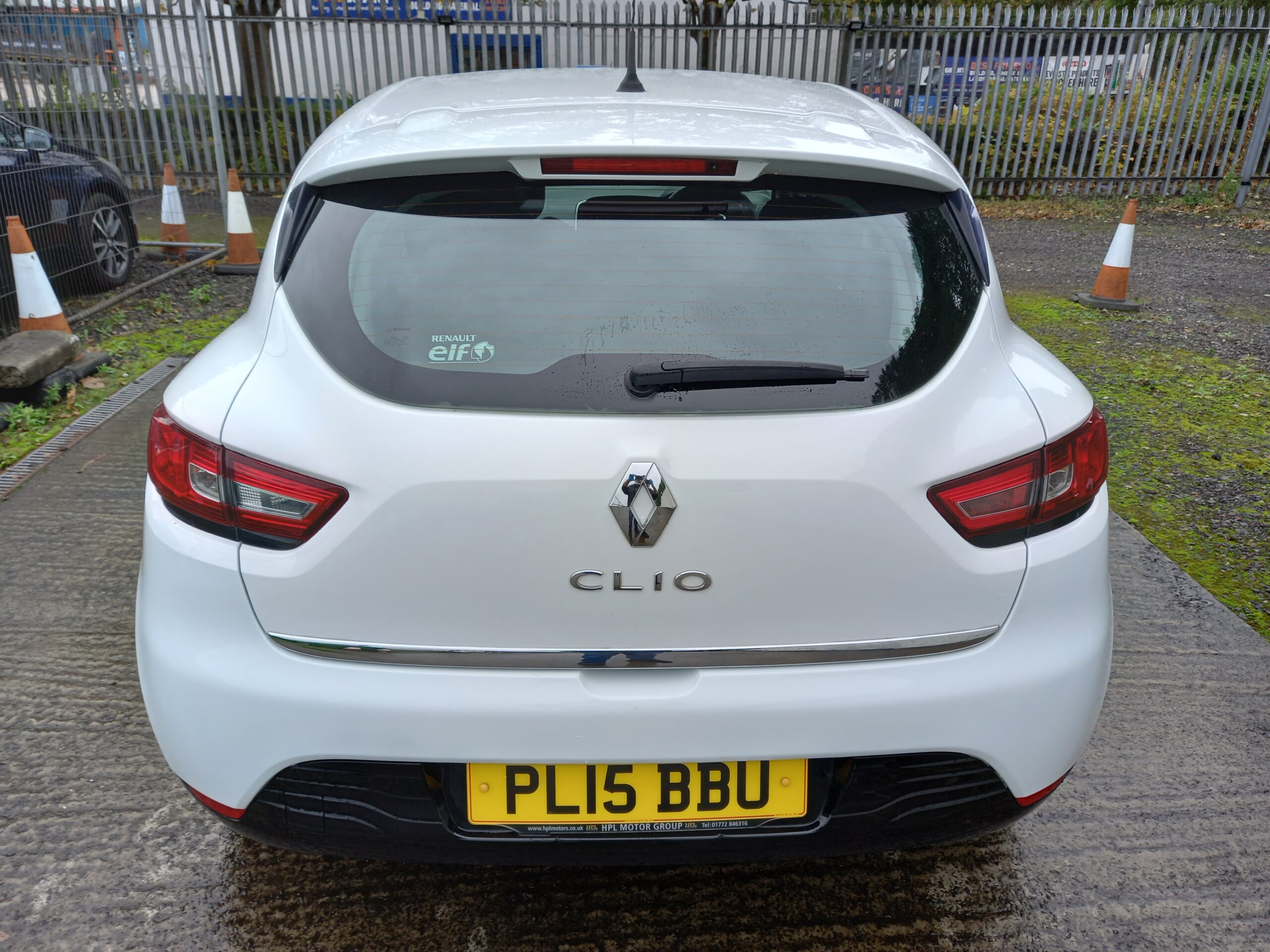 RENAULT CLIO 1.2 16V Dynamique Nav 5dr 2015 52,000 Miles Full Service History 3 Months Warranty - Image 5
