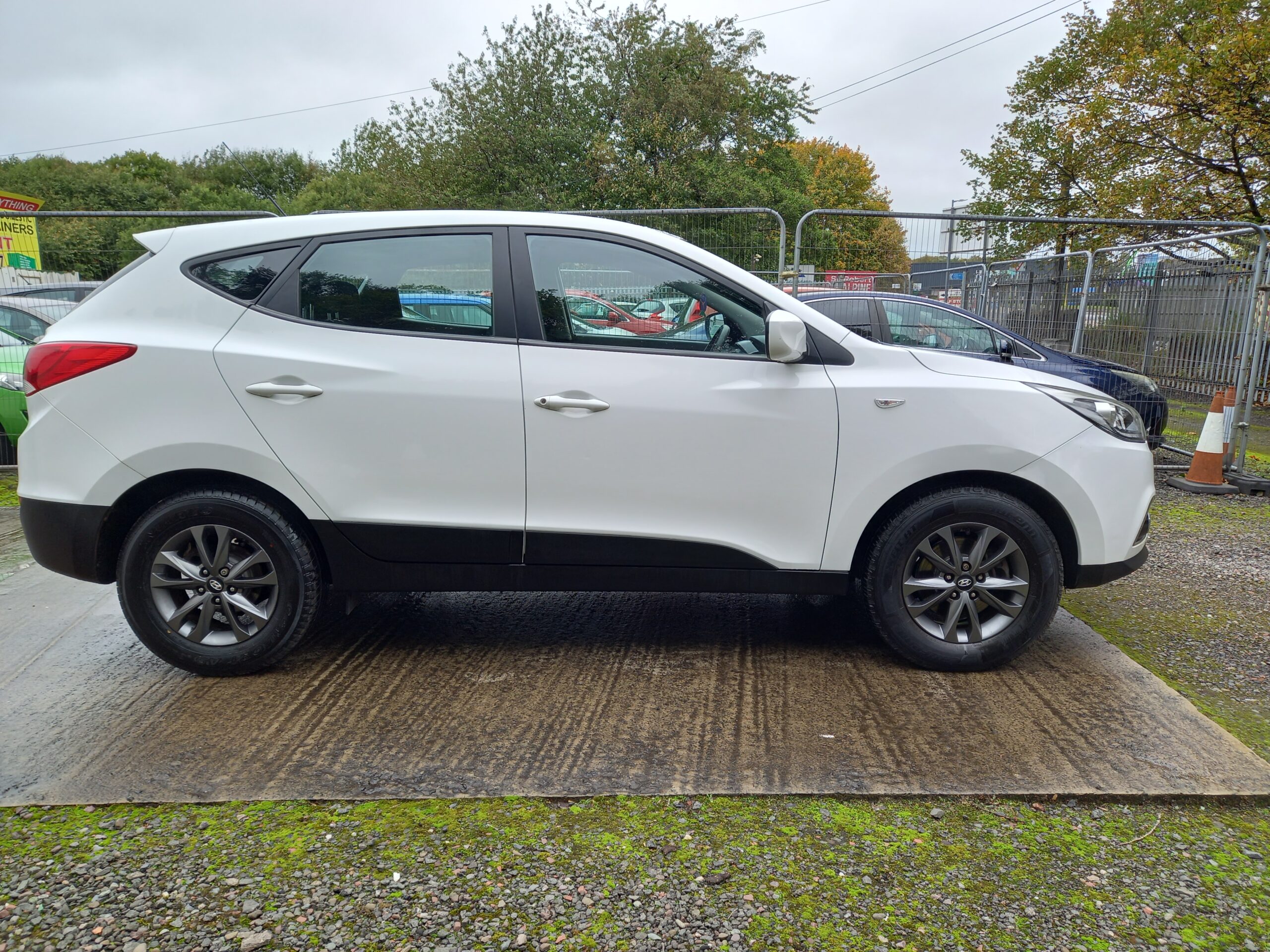 HYUNDAI IX35 1.6 GDI S 5dr 2WD petrol 2015 Service History 61,000 Miles 3 Months Warranty - Image 8