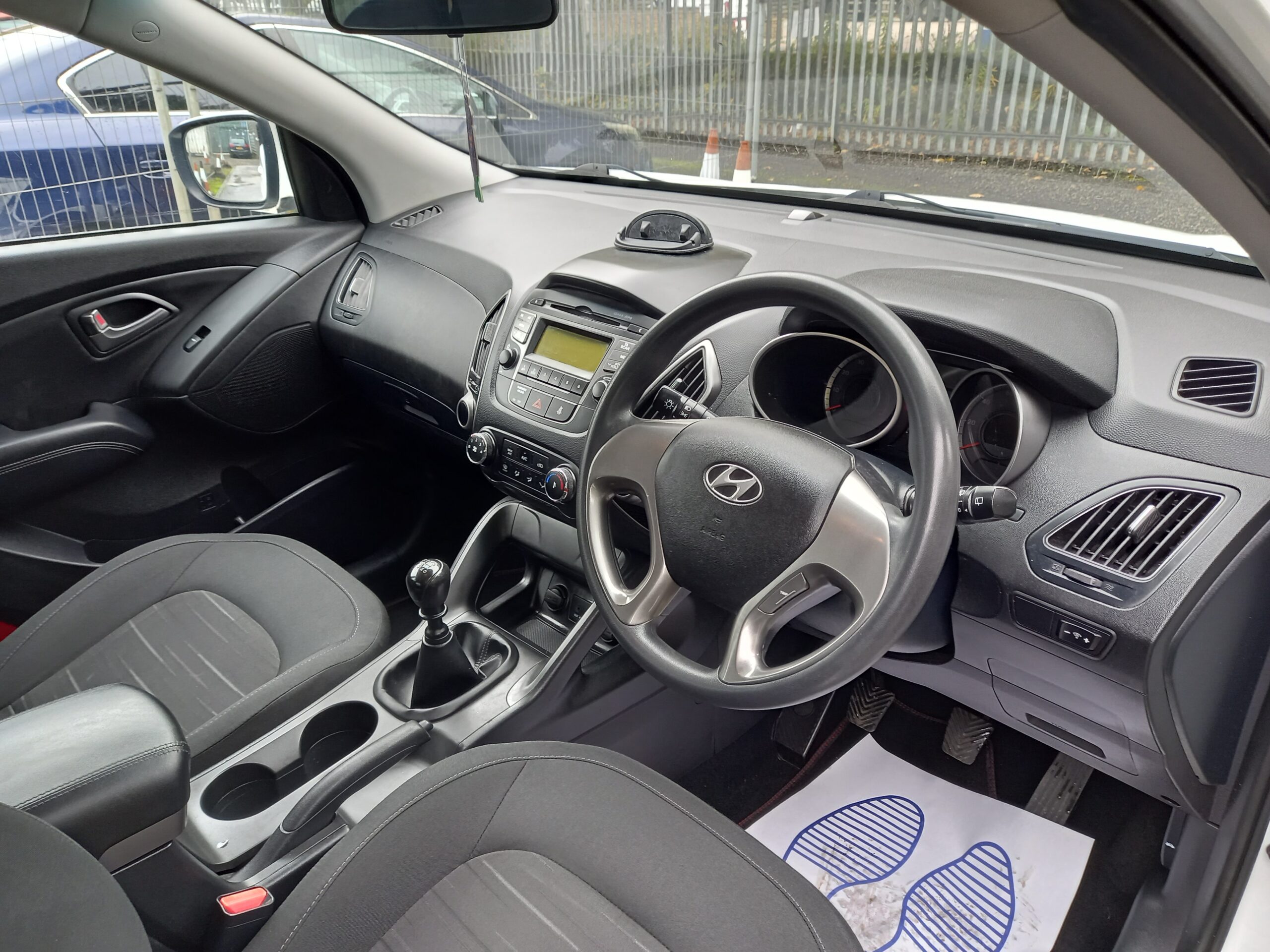 HYUNDAI IX35 1.6 GDI S 5dr 2WD petrol 2015 Service History 61,000 Miles 3 Months Warranty - Image 13