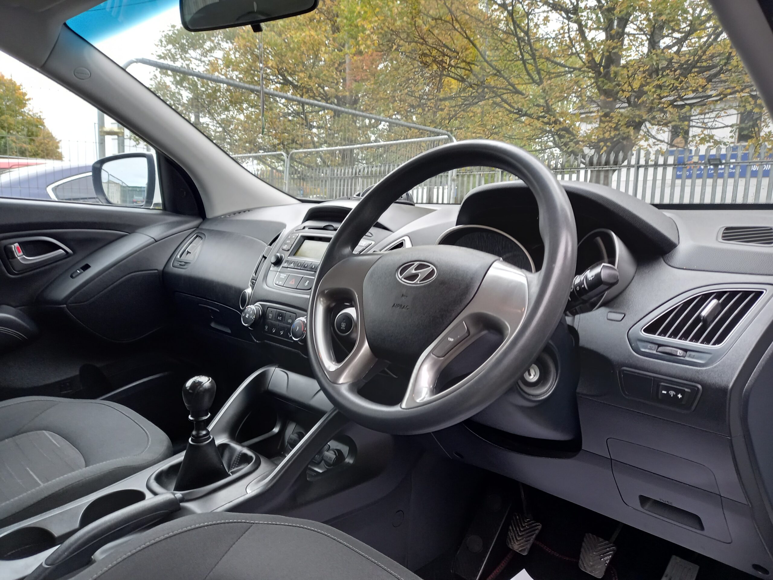 HYUNDAI IX35 1.6 GDI S 5dr 2WD petrol 2015 Service History 61,000 Miles 3 Months Warranty - Image 14