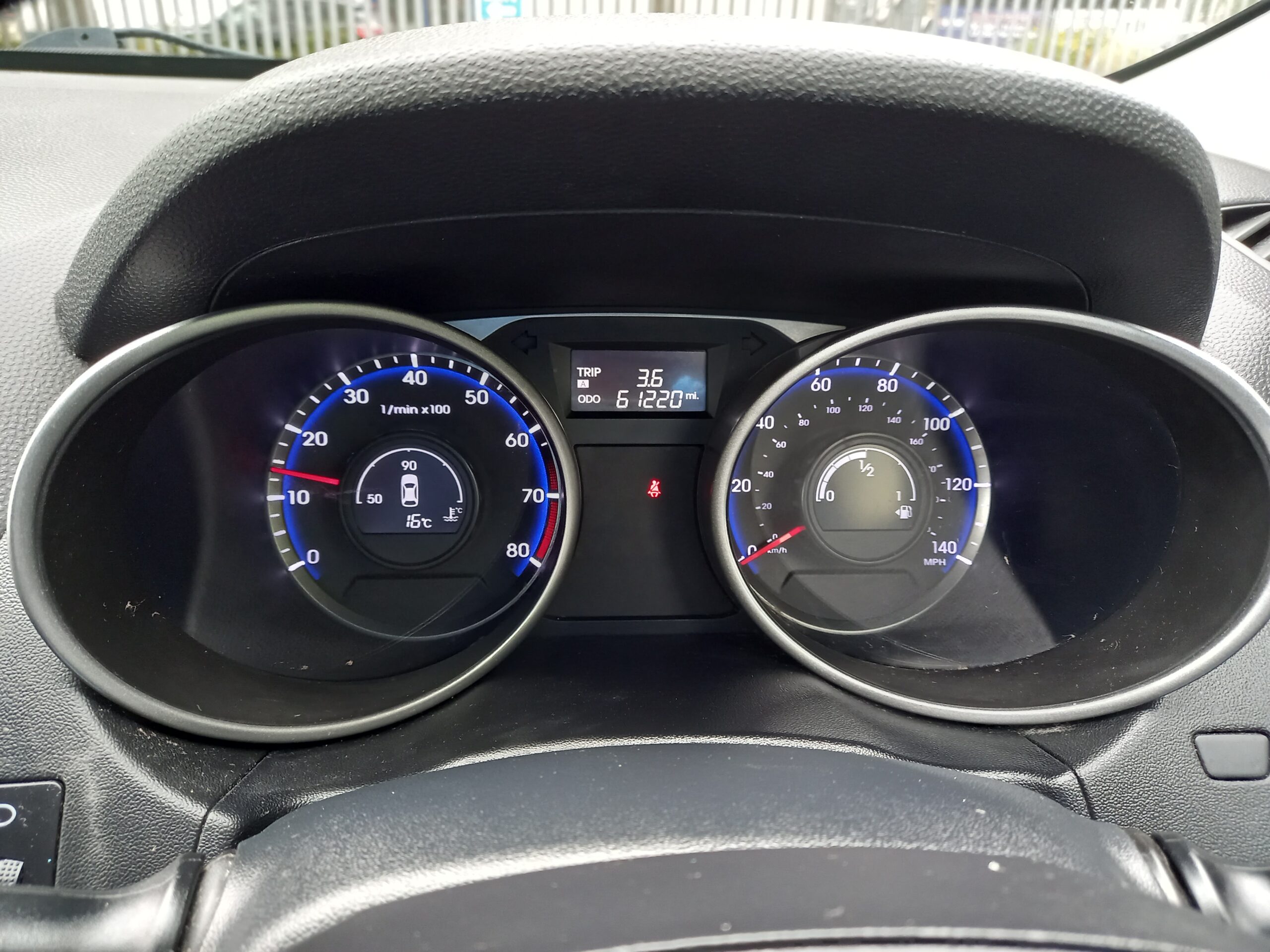 HYUNDAI IX35 1.6 GDI S 5dr 2WD petrol 2015 Service History 61,000 Miles 3 Months Warranty - Image 34