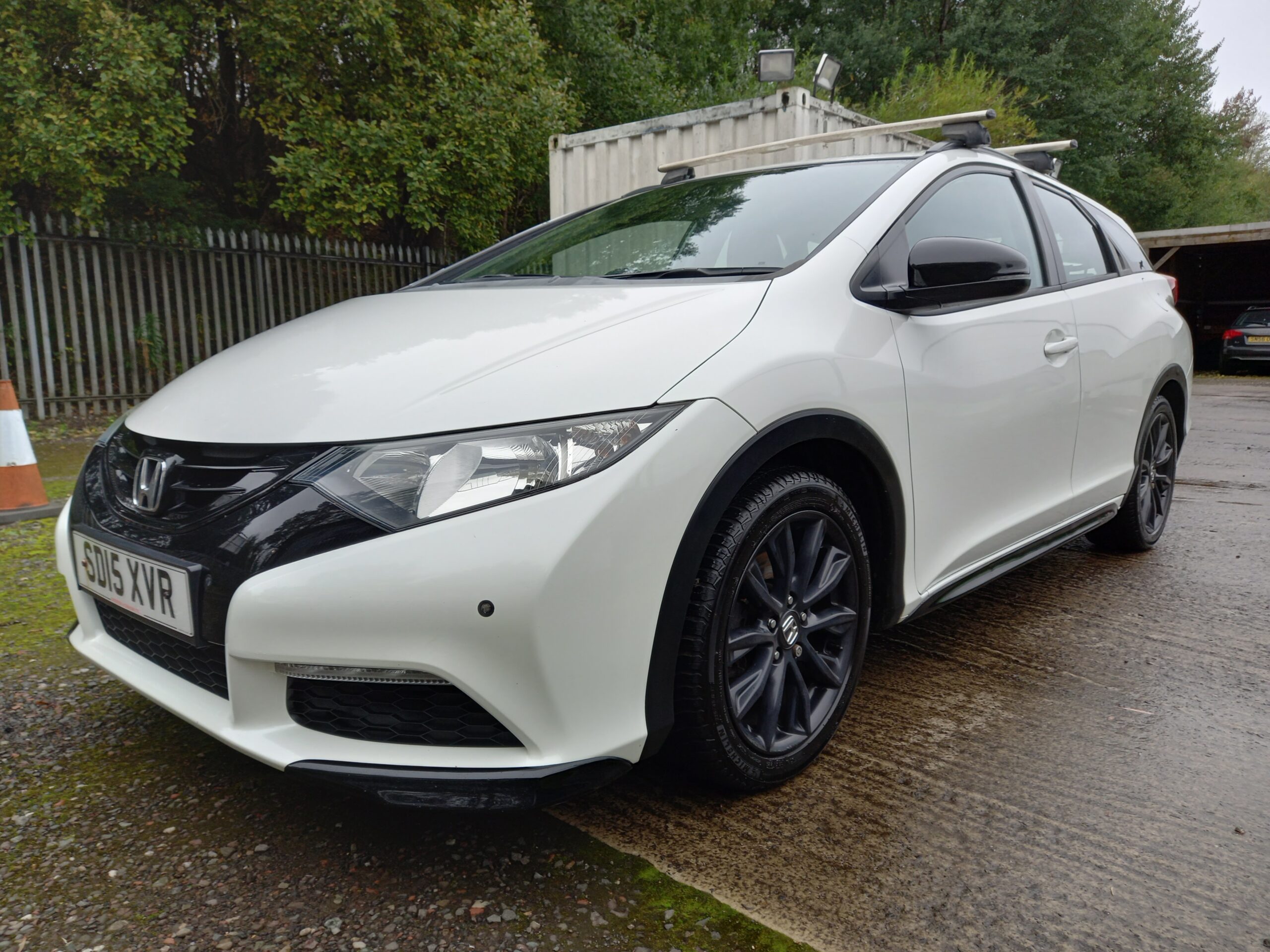 HONDA CIVIC 1.6 i-DTEC Black Edition 5dr 2015 Estate 80,000 MILES Full Service History £20 tax 3 Months Warranty - Image 3