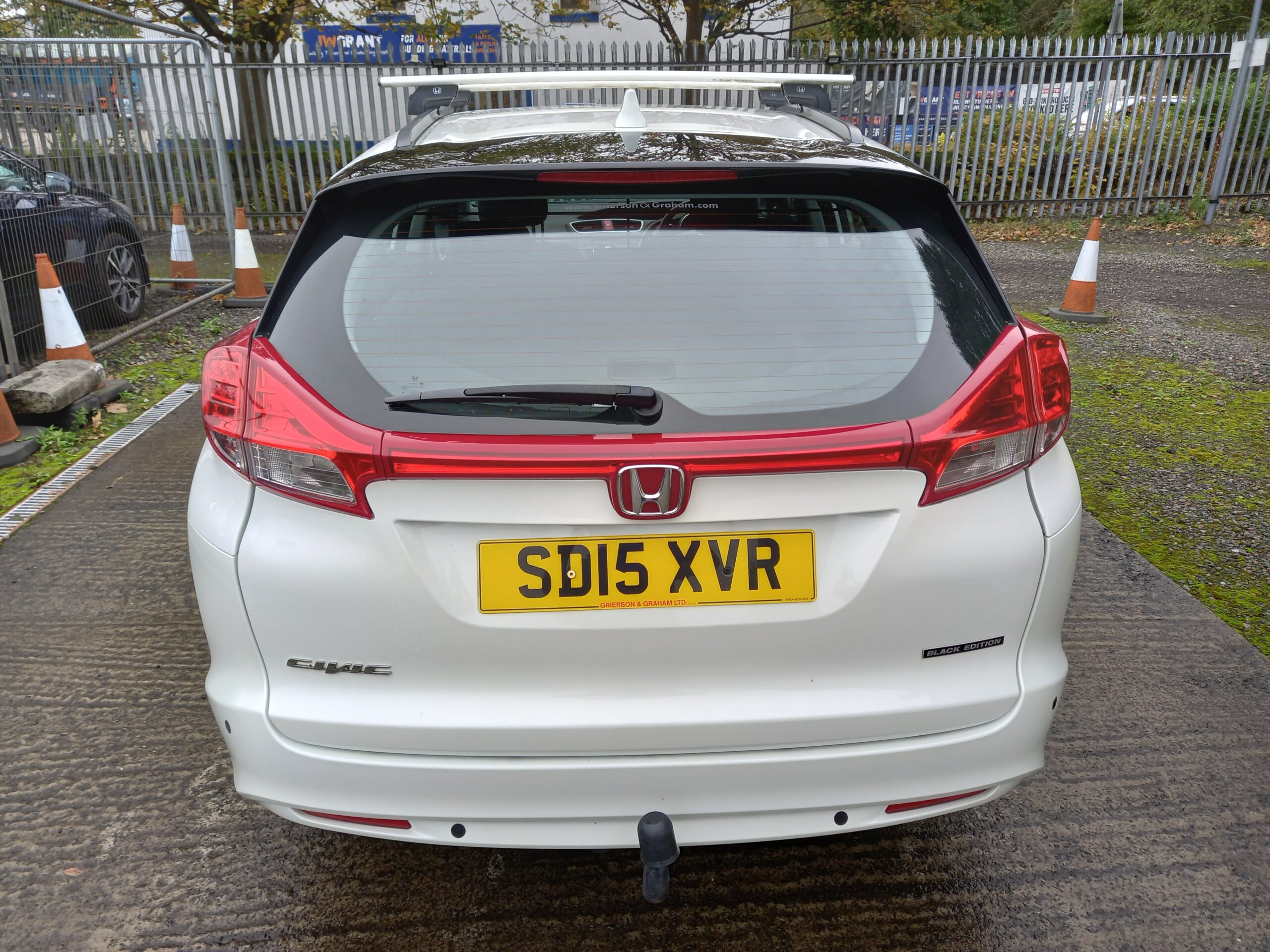 HONDA CIVIC 1.6 i-DTEC Black Edition 5dr 2015 Estate 80,000 MILES Full Service History £20 tax 3 Months Warranty - Image 6