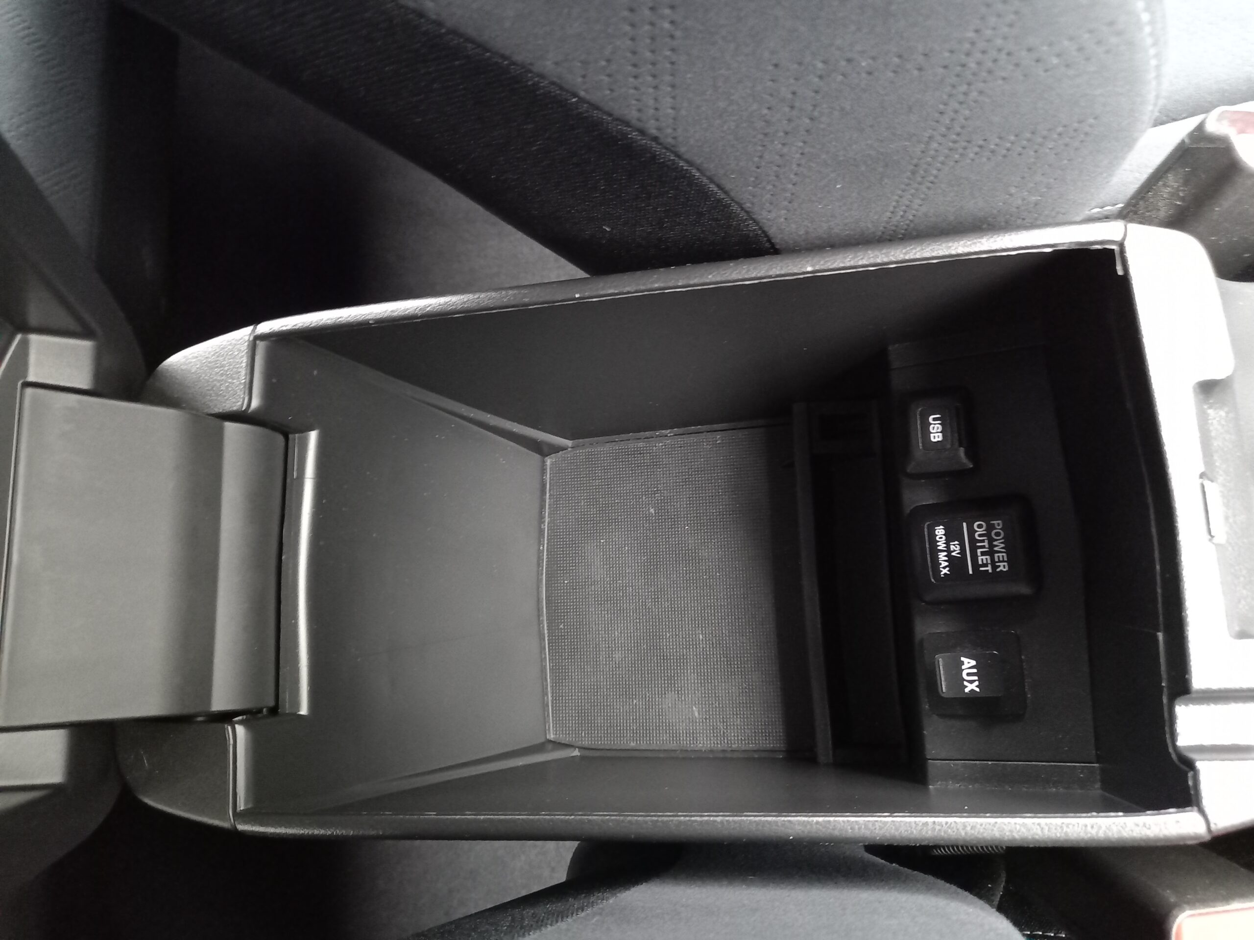 HONDA CIVIC 1.6 i-DTEC Black Edition 5dr 2015 Estate 80,000 MILES Full Service History £20 tax 3 Months Warranty - Image 32