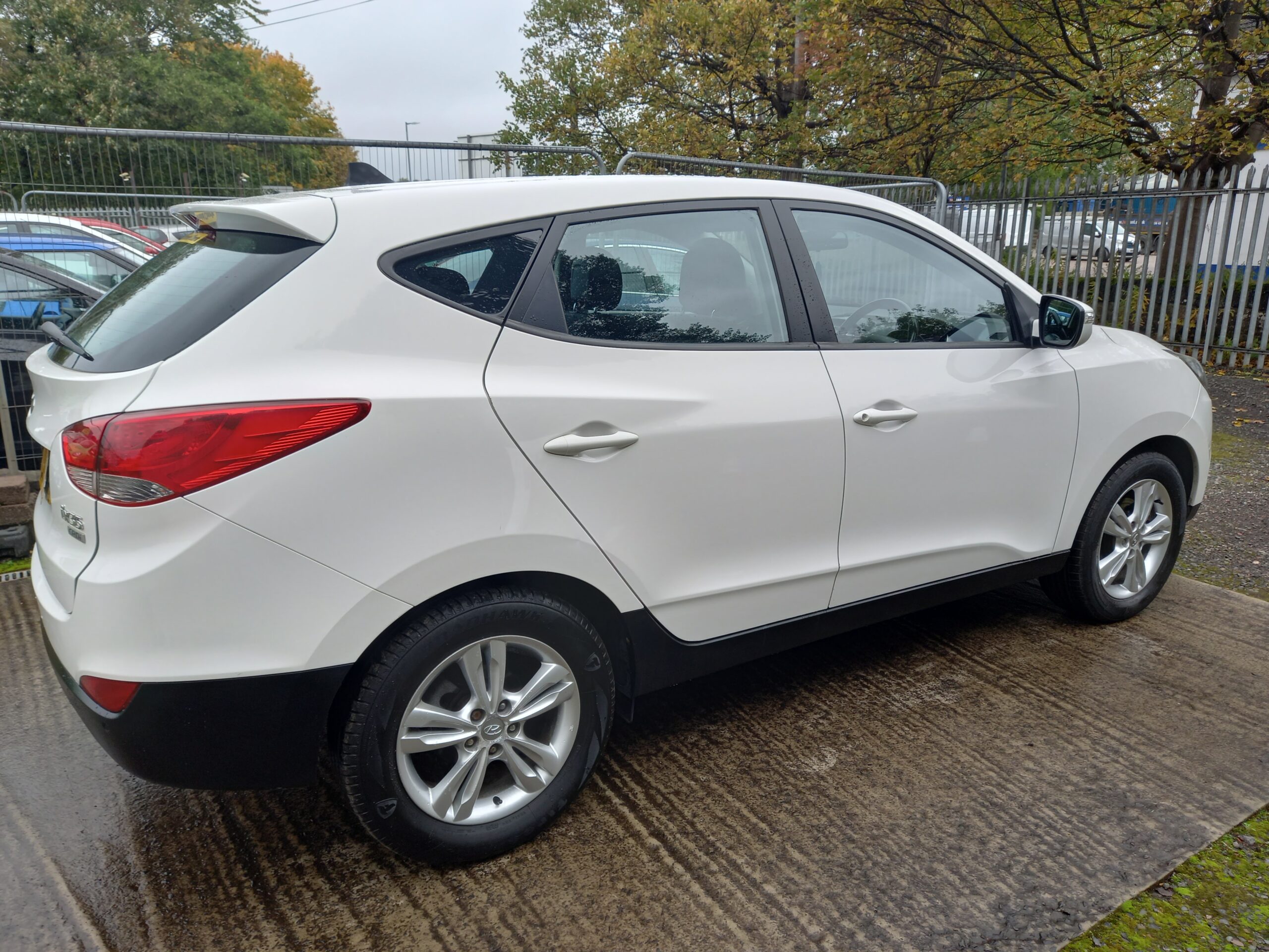 HYUNDAI IX35 1.7 CRDi Style 5dr 2WD 2013 86,000 Miles Full Service History 3 Months Warranty - Image 6