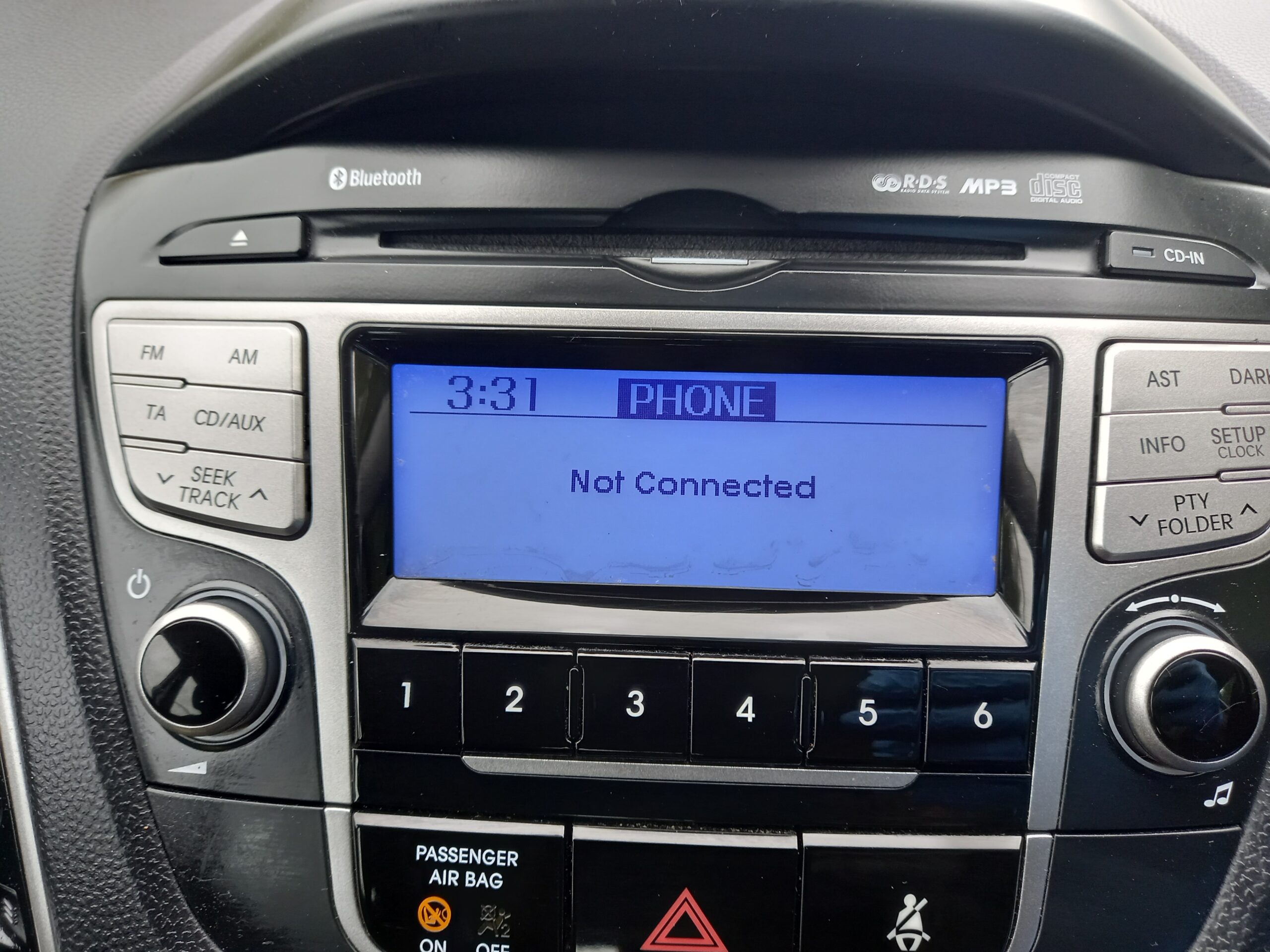 HYUNDAI IX35 1.7 CRDi Style 5dr 2WD 2013 86,000 Miles Full Service History 3 Months Warranty - Image 25