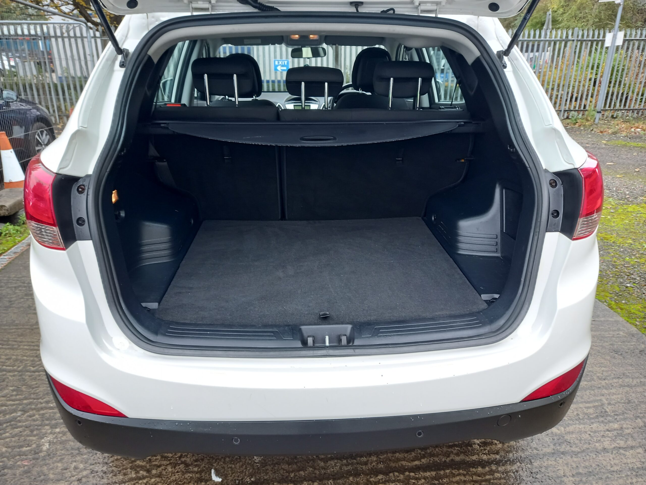 HYUNDAI IX35 1.7 CRDi Style 5dr 2WD 2013 86,000 Miles Full Service History 3 Months Warranty - Image 34