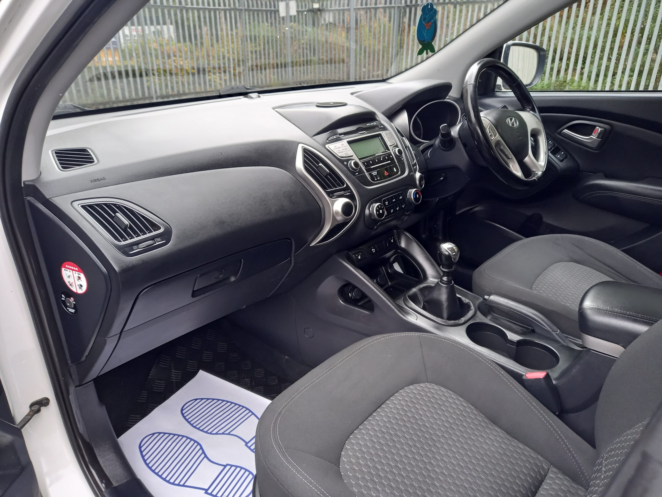 HYUNDAI IX35 1.7 CRDi Style 5dr 2WD 2013 86,000 Miles Full Service History 3 Months Warranty - Image 22