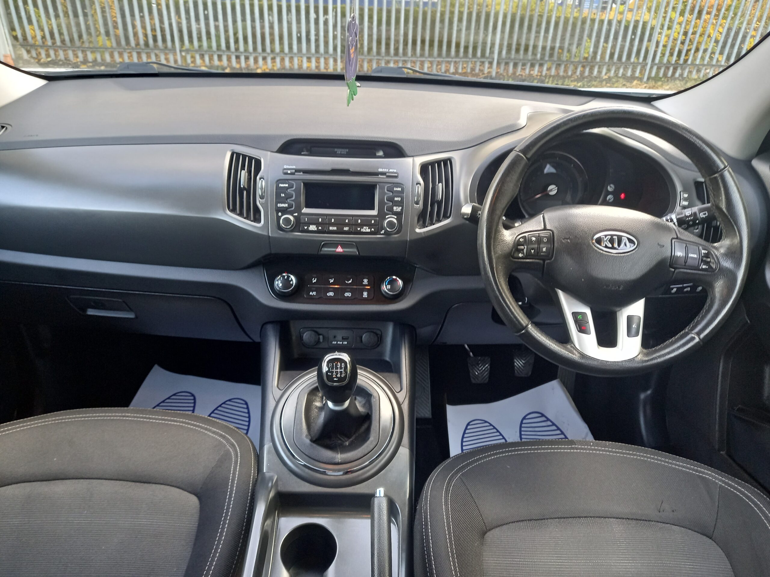 KIA SPORTAGE 1.7 CRDi ISG 1 5dr 2012 92,000 Miles Full Service History 3 Months Warranty - Image 15