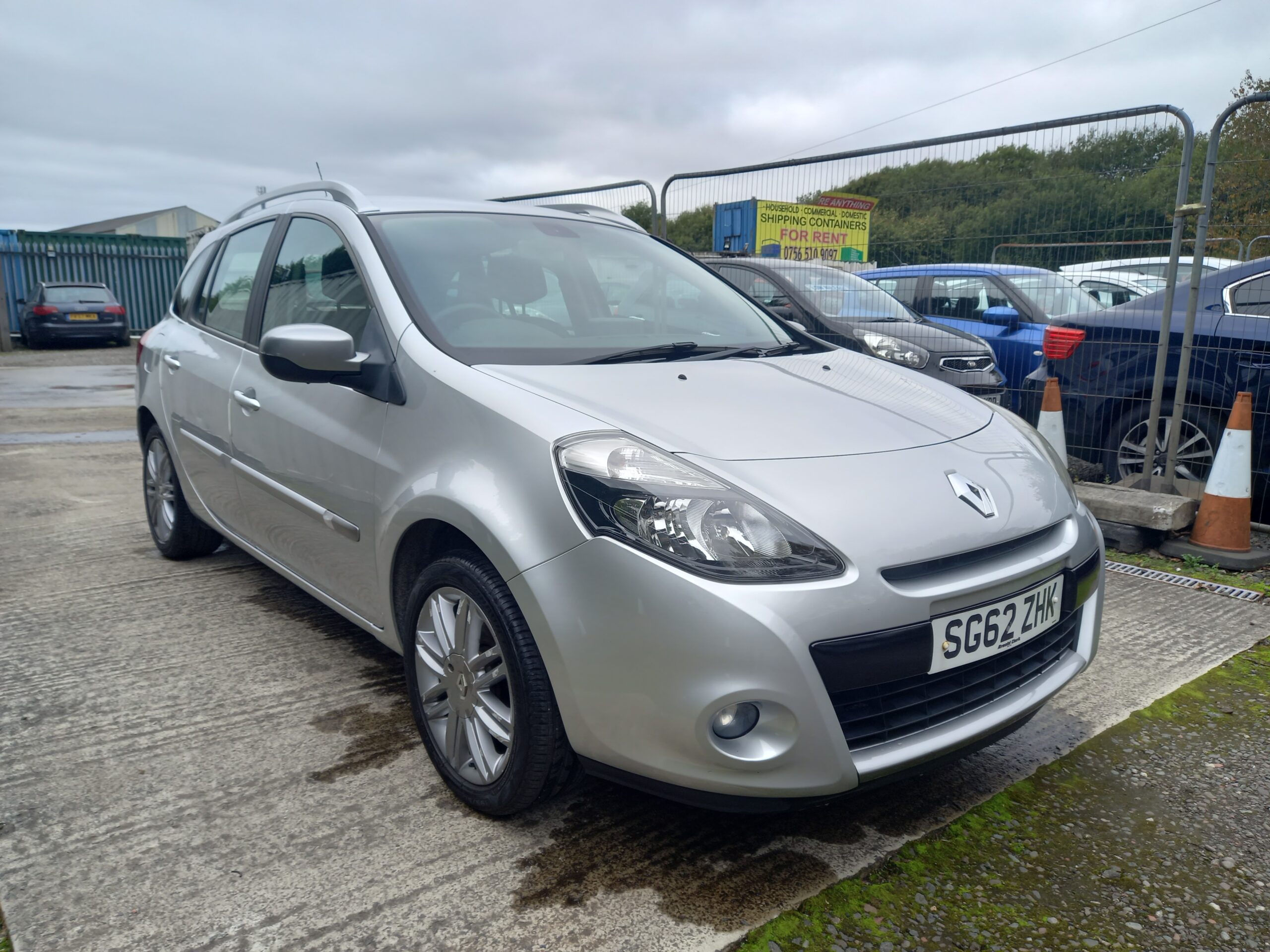 RENAULT CLIO 1.2 16V Dynamique TomTom 5dr Estate 2012 57,000 Miles Service History 3 Months Warranty - Image 9