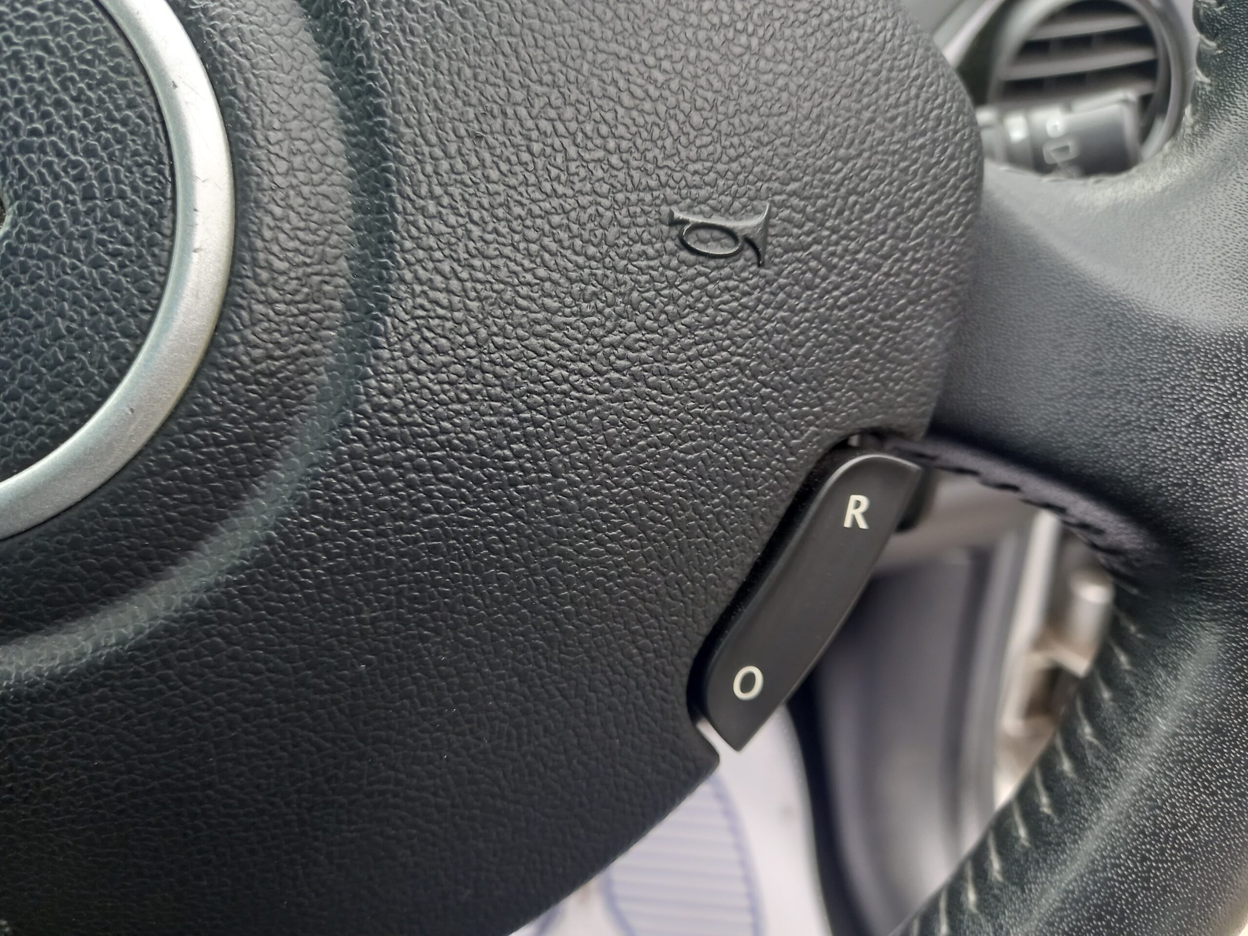 RENAULT CLIO 1.2 16V Dynamique TomTom 5dr Estate 2012 57,000 Miles Service History 3 Months Warranty - Image 32