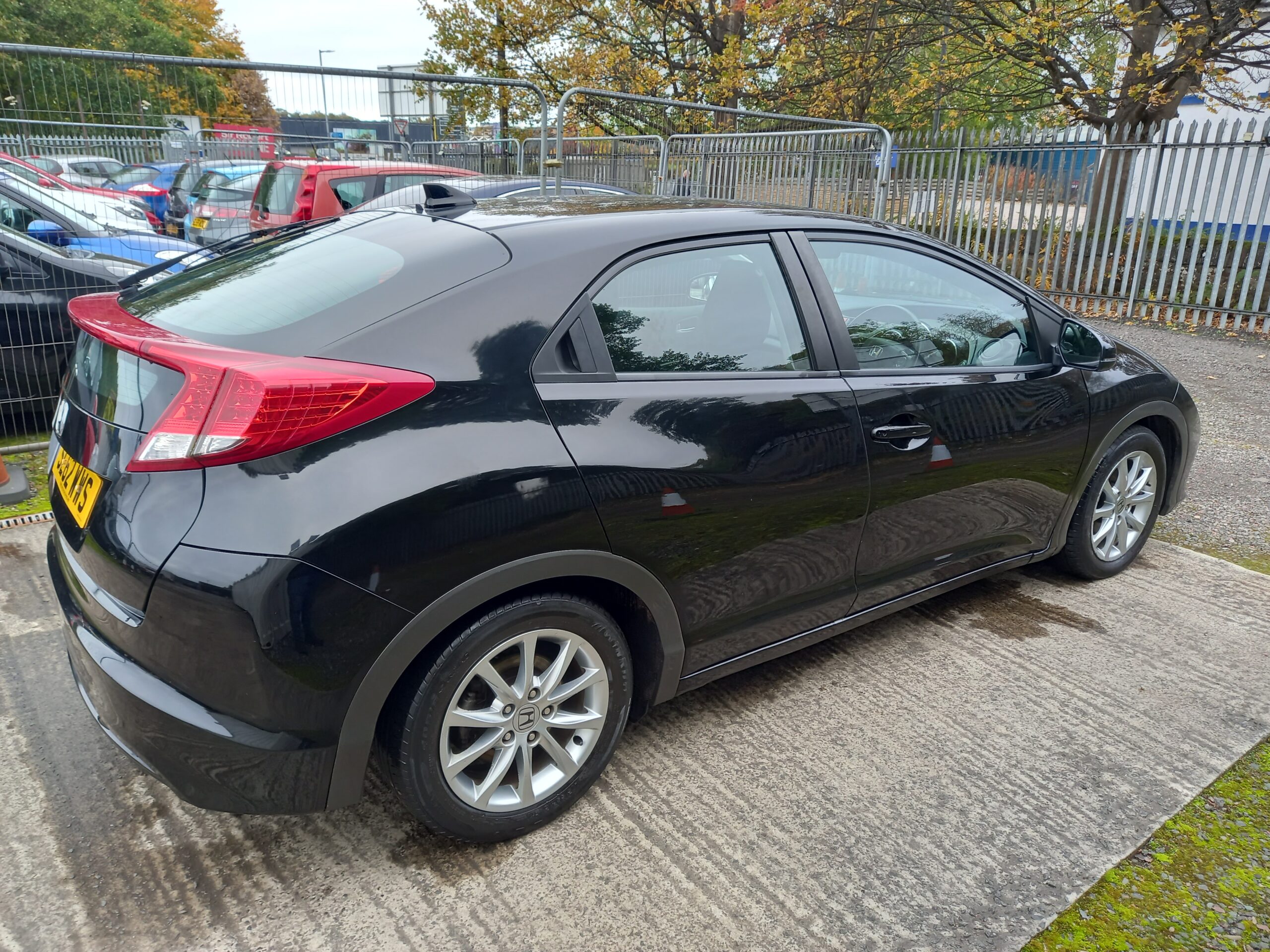 HONDA CIVIC 1.4 i-VTEC SE 5dr 2012 136,000 Miles Service history 3 Months Warranty - Image 7