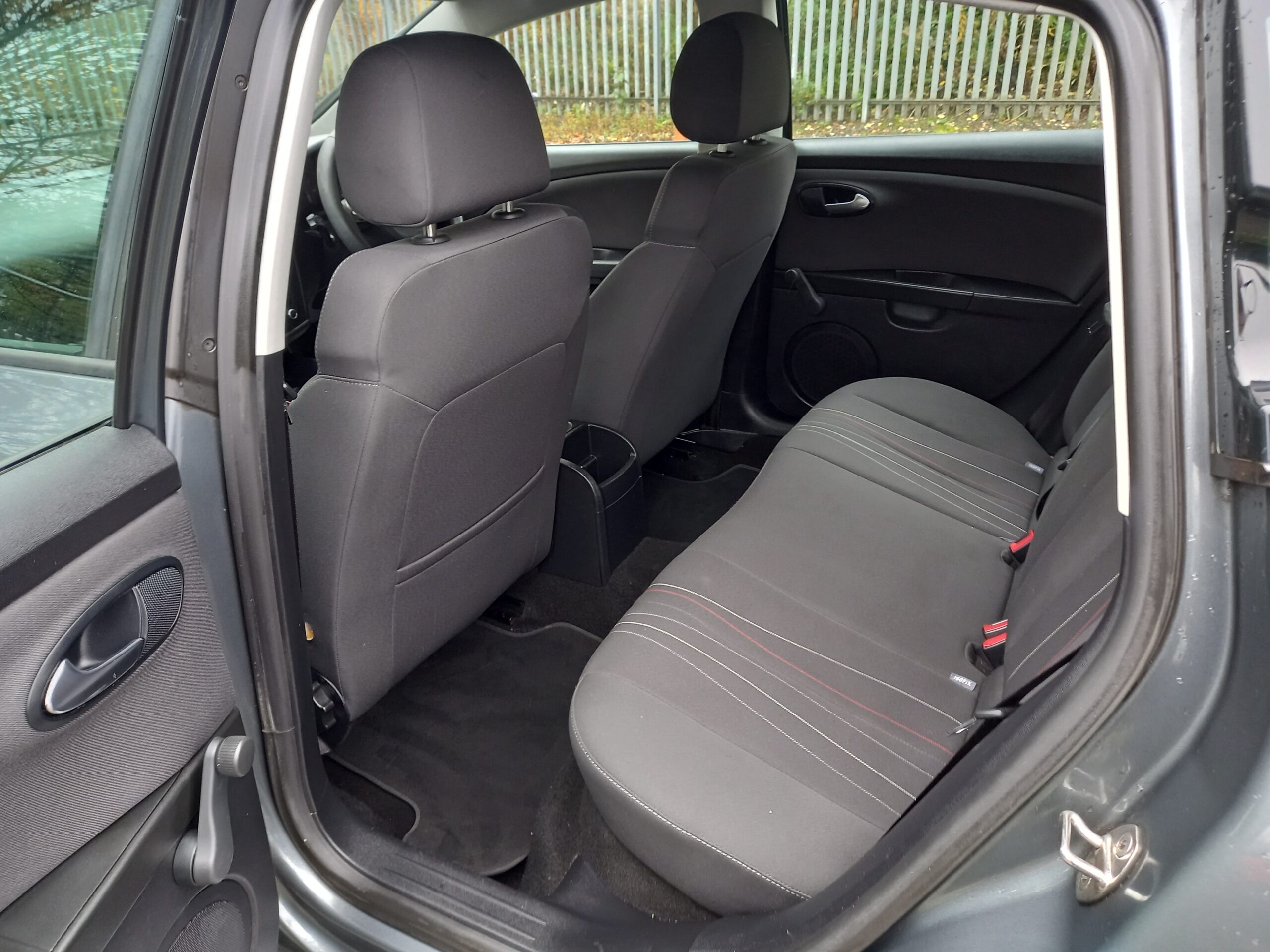 SEAT LEON 1.6 TDI CR Ecomotive S Copa 5dr 2013 90,000 Miles Service History £20 tax 3 Months Warranty - Image 24