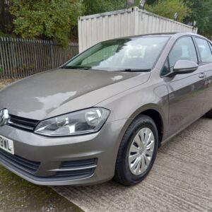 VOLKSWAGEN GOLF 1.6 TDI 105 S 5dr 2015 127,000 Miles Full Service History £20 tax 3 Months Warranty