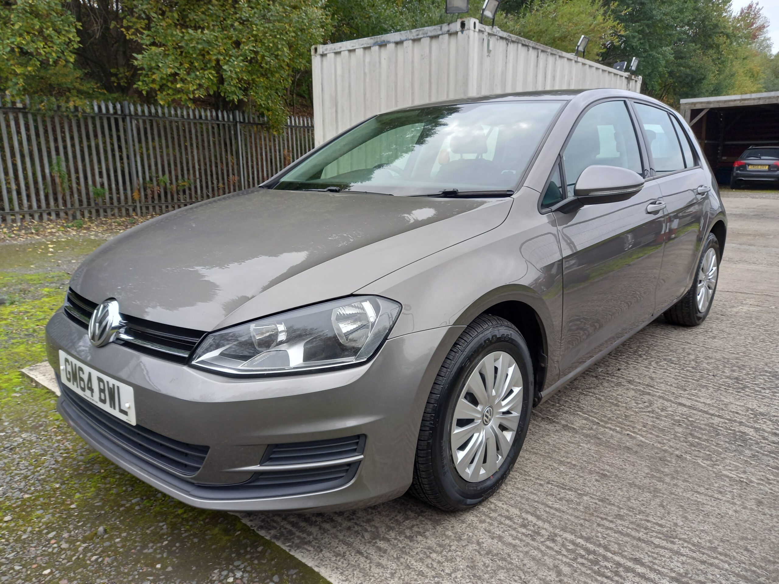 VOLKSWAGEN GOLF 1.6 TDI 105 S 5dr 2015 127,000 Miles Full Service History £20 tax 3 Months Warranty