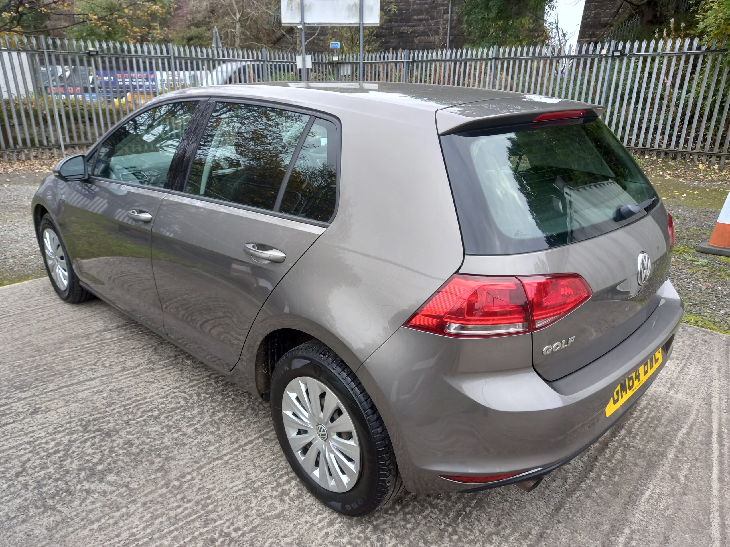 VOLKSWAGEN GOLF 1.6 TDI 105 S 5dr 2015 127,000 Miles Full Service History £20 tax 3 Months Warranty - Image 10