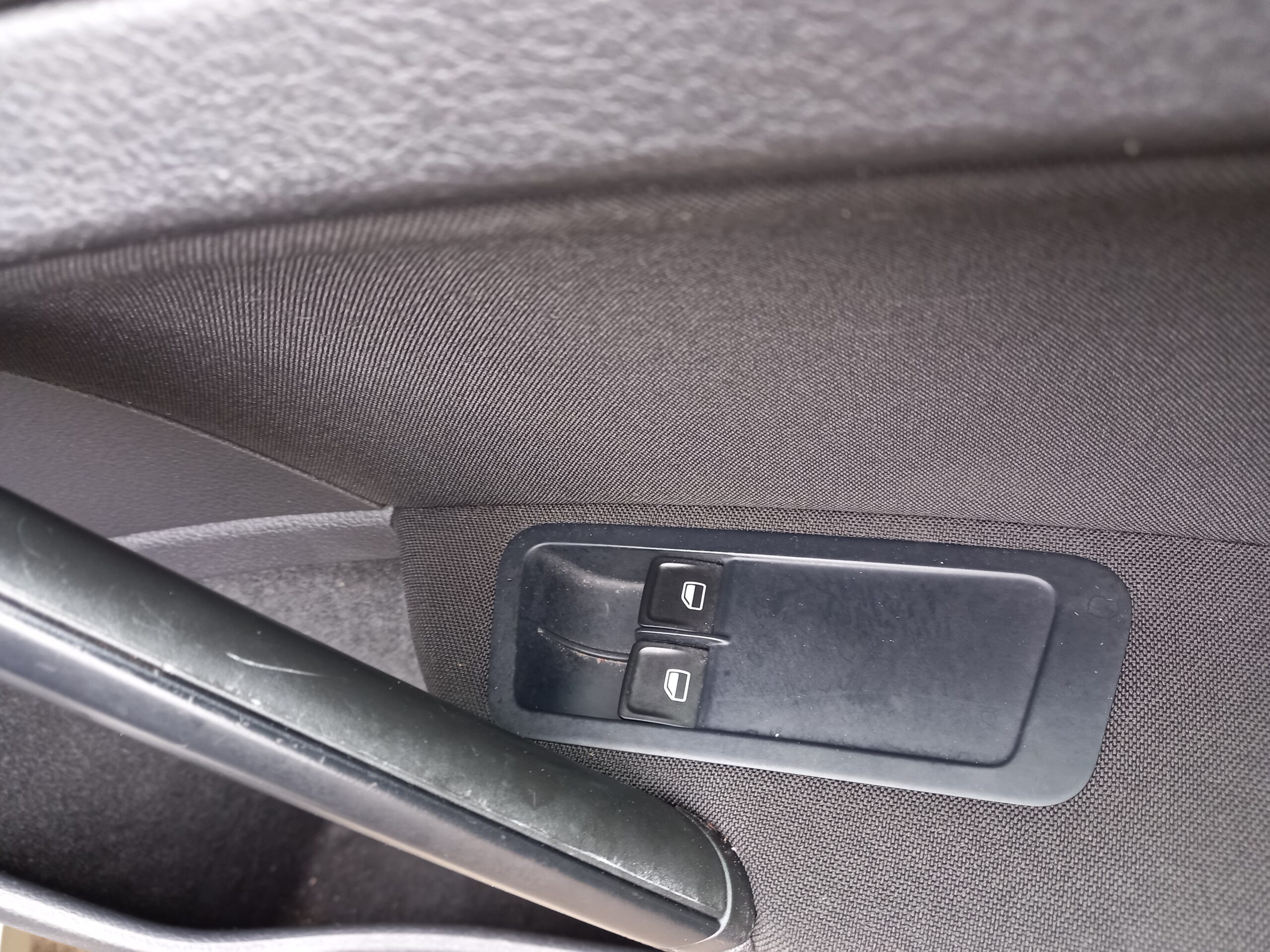 VOLKSWAGEN GOLF 1.6 TDI 105 S 5dr 2015 127,000 Miles Full Service History £20 tax 3 Months Warranty - Image 33