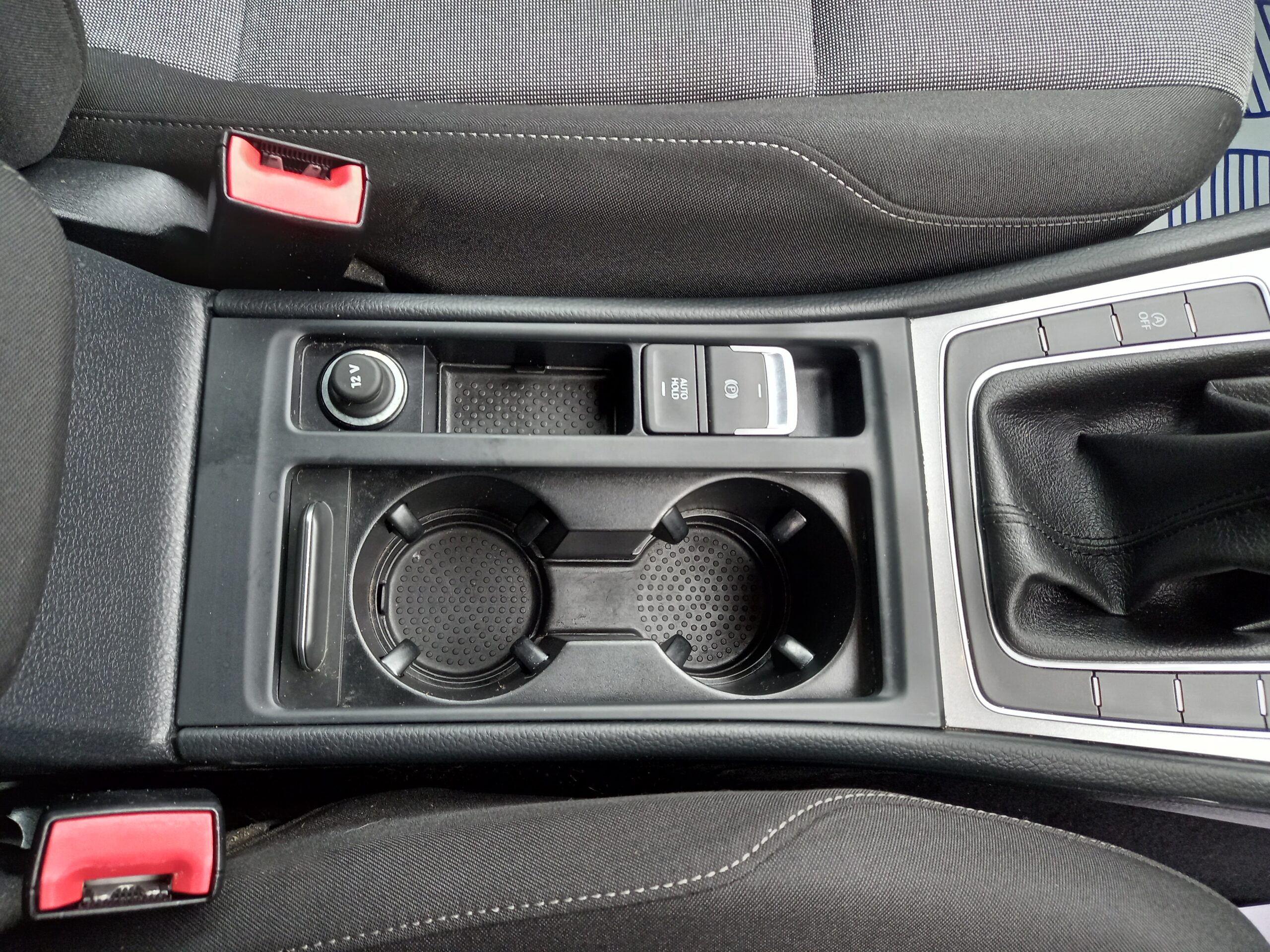 VOLKSWAGEN GOLF 1.6 TDI 105 S 5dr 2015 127,000 Miles Full Service History £20 tax 3 Months Warranty - Image 30