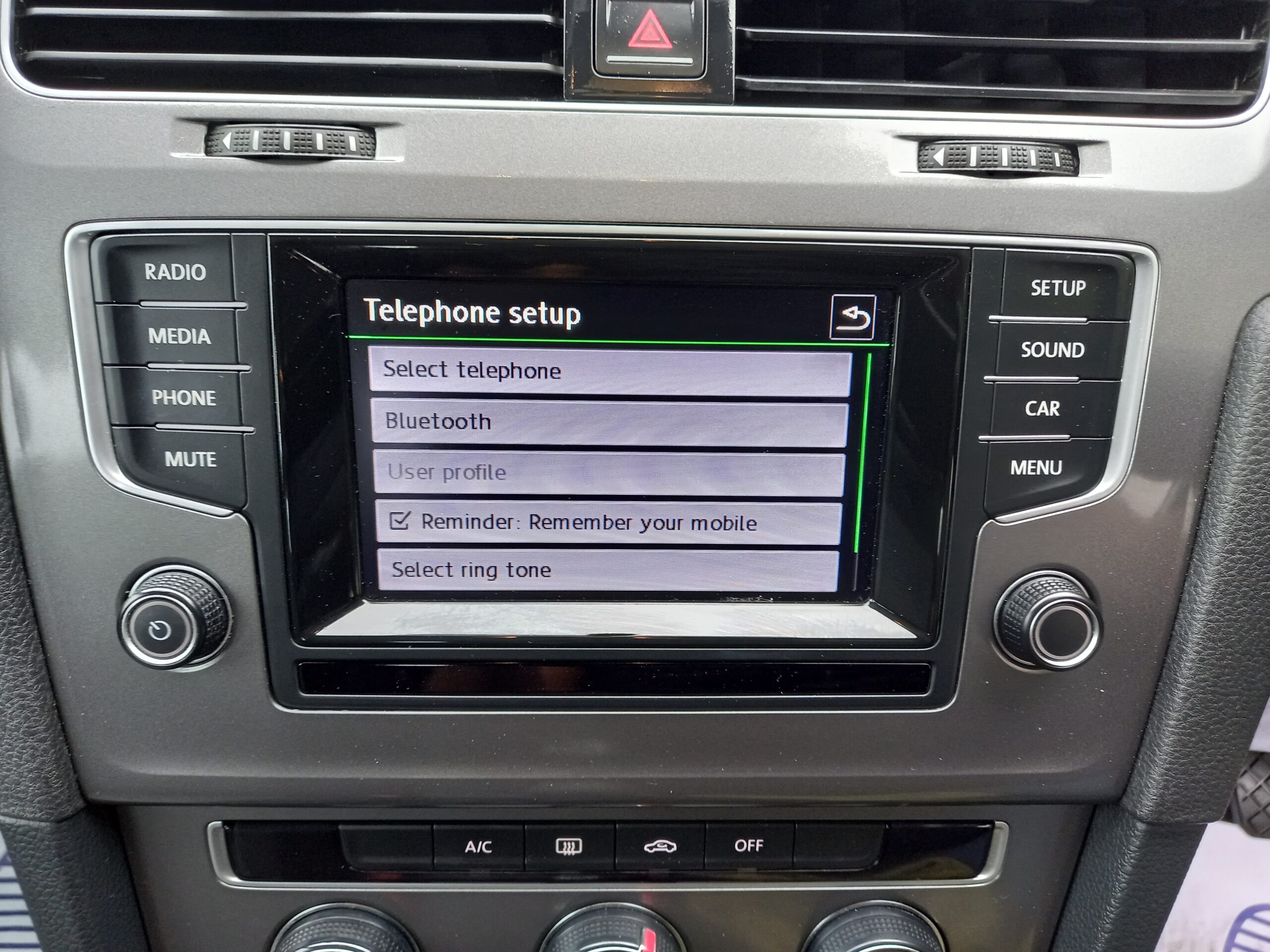 VOLKSWAGEN GOLF 1.6 TDI 105 S 5dr 2015 127,000 Miles Full Service History £20 tax 3 Months Warranty - Image 29