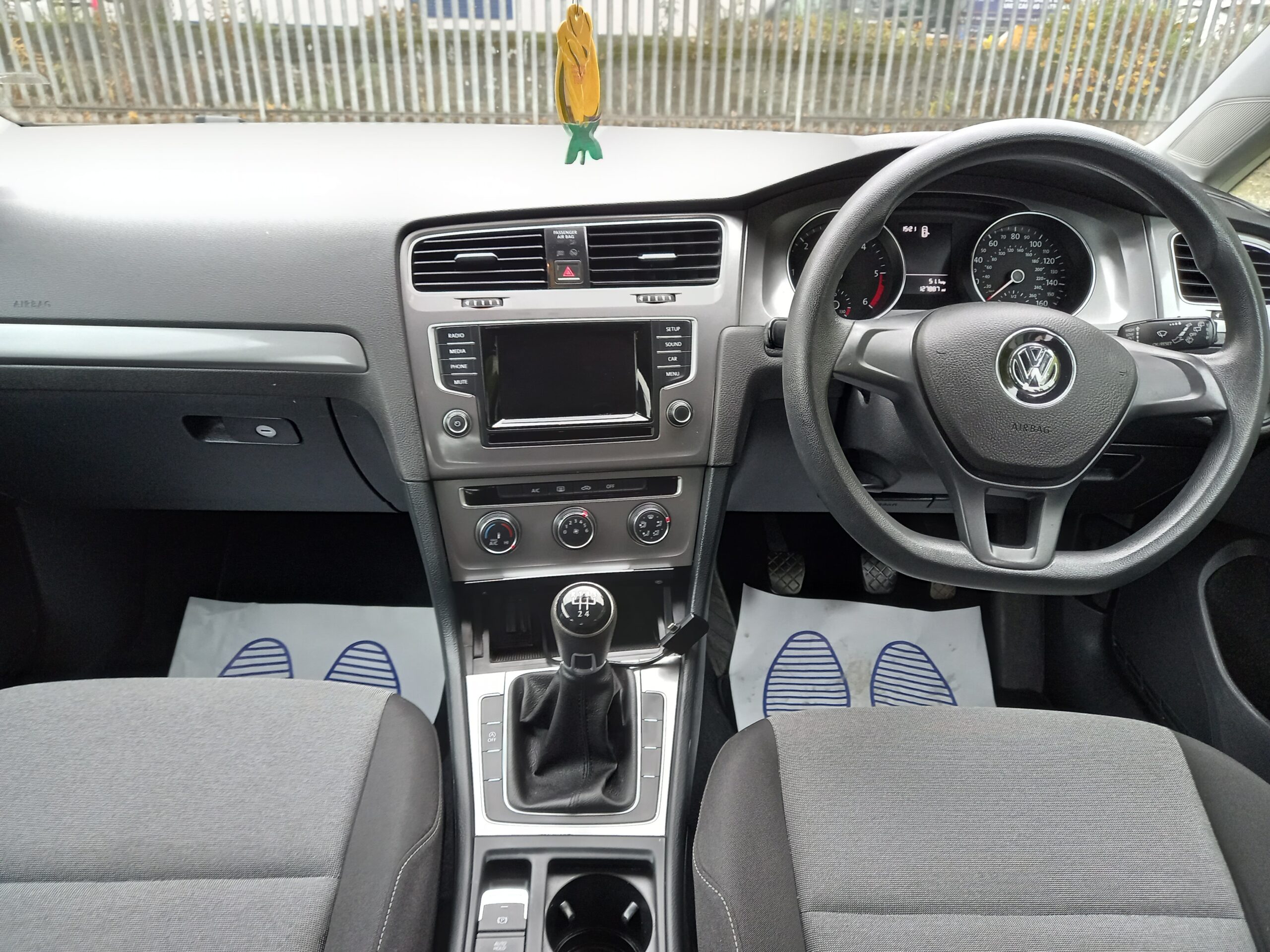 VOLKSWAGEN GOLF 1.6 TDI 105 S 5dr 2015 127,000 Miles Full Service History £20 tax 3 Months Warranty - Image 14