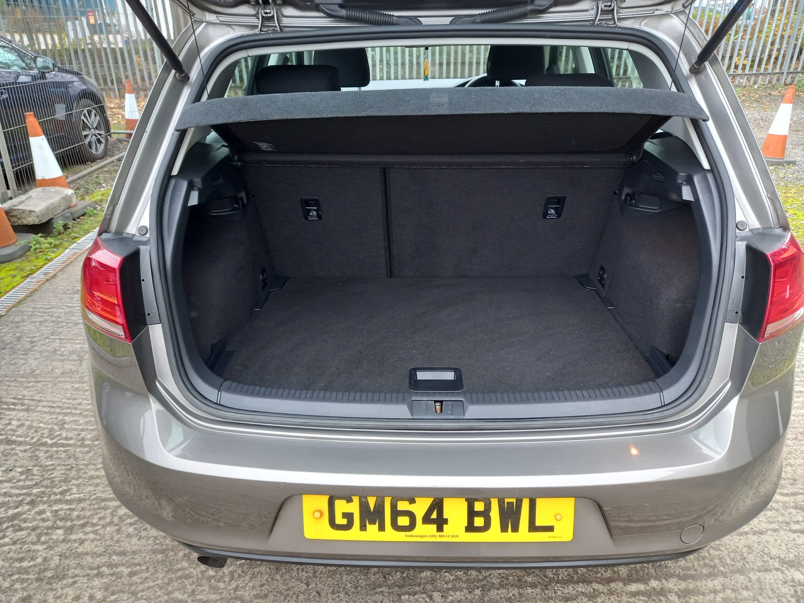 VOLKSWAGEN GOLF 1.6 TDI 105 S 5dr 2015 127,000 Miles Full Service History £20 tax 3 Months Warranty - Image 35