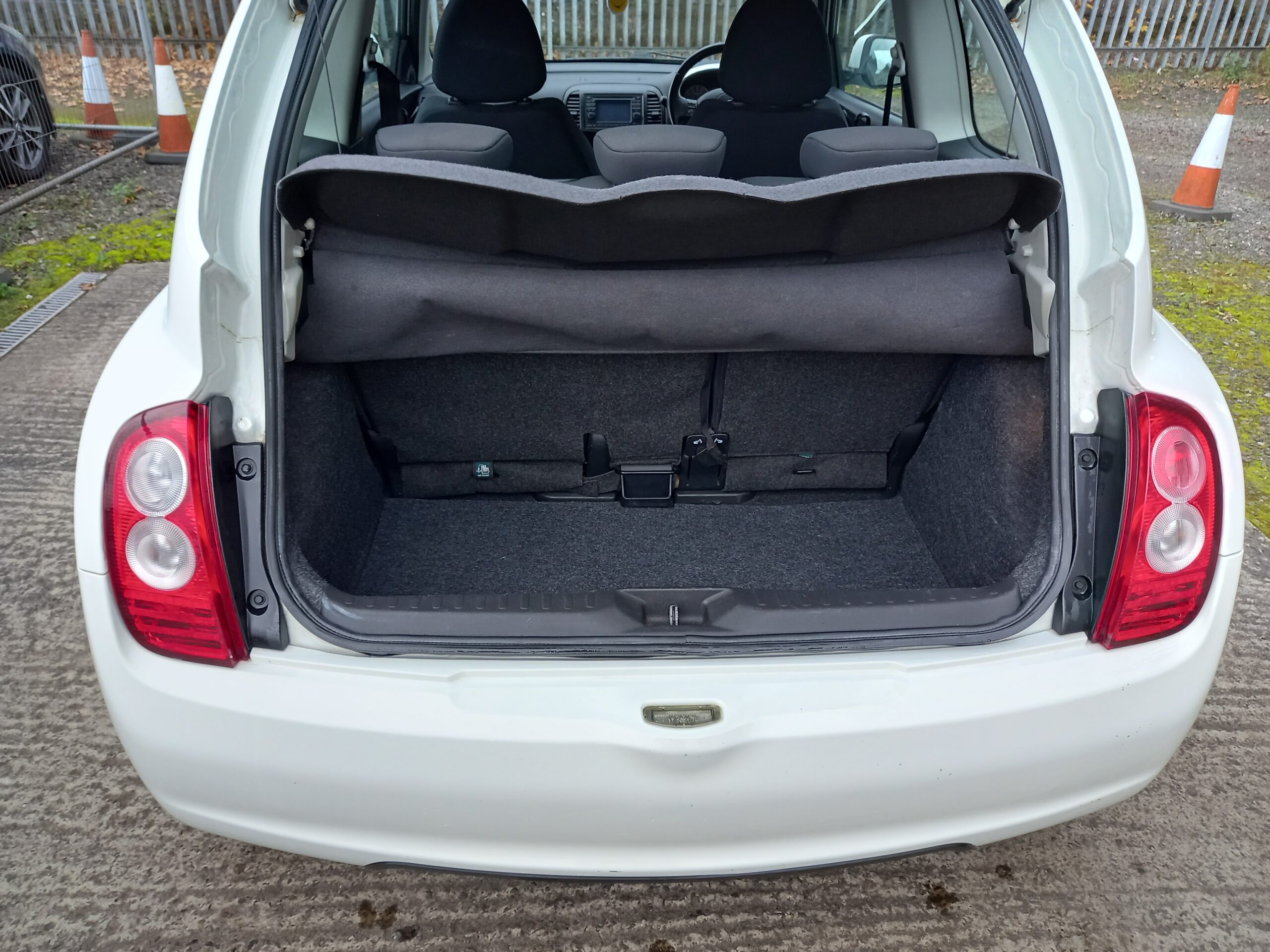 NISSAN MICRA 1.2 N-Tec 3dr 2010 51,000 Miles Full Service History Ulez Compliant 3 Months Warranty - Image 34