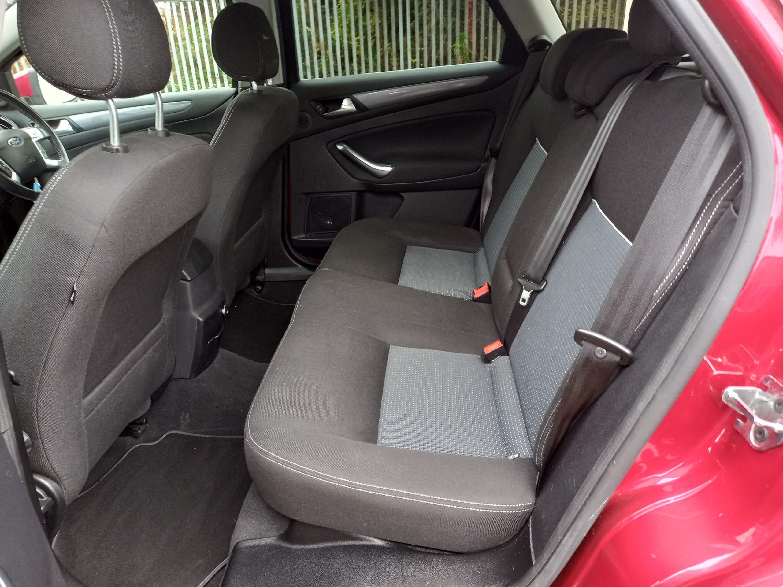 FORD MONDEO 2.0 TDCi 140 Zetec Business Edition 5dr Estate 125,000 Miles Full Service History £35 tax 3 Months Warranty - Image 24