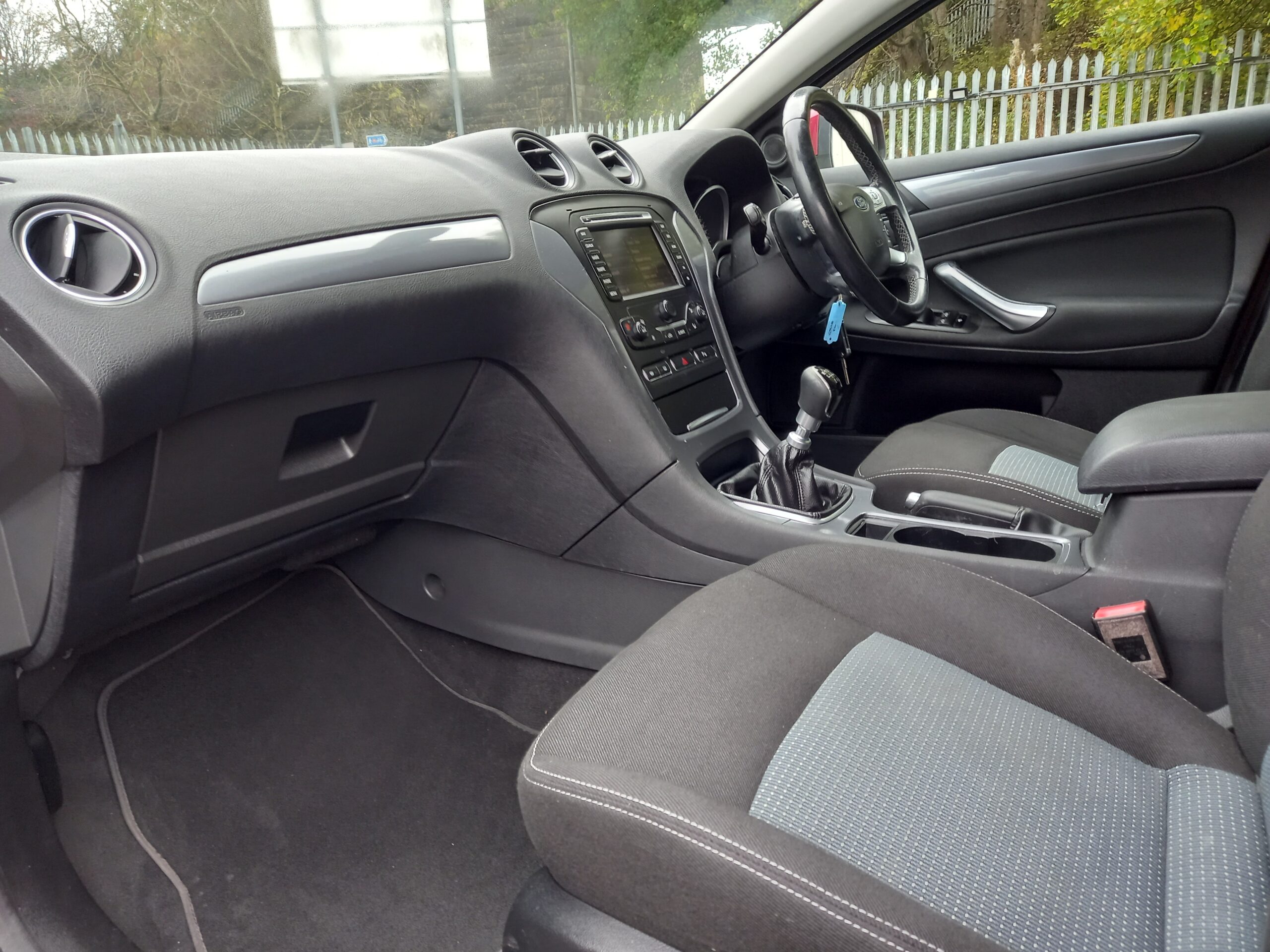 FORD MONDEO 2.0 TDCi 140 Zetec Business Edition 5dr Estate 125,000 Miles Full Service History £35 tax 3 Months Warranty - Image 21