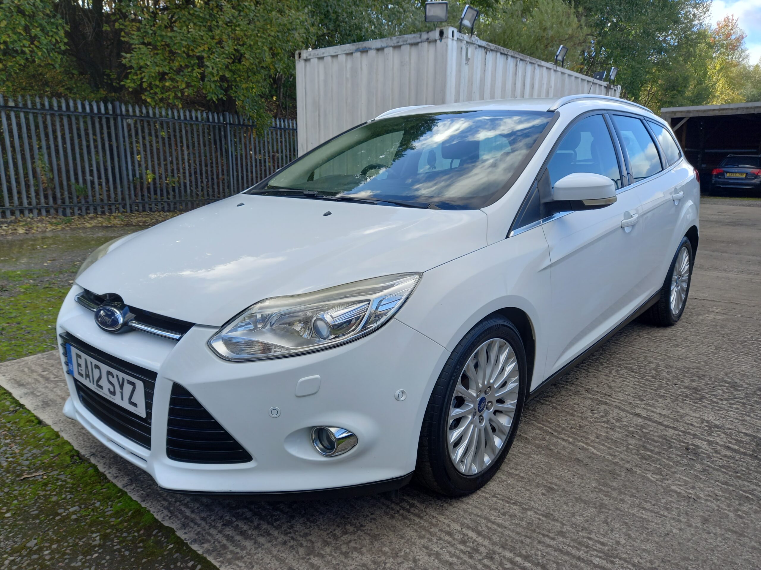 FORD FOCUS 2.0 TDCi 163 Titanium X 163 5dr Estate 82,000 Miles Full Service History 3 Months Warranty - Image 3