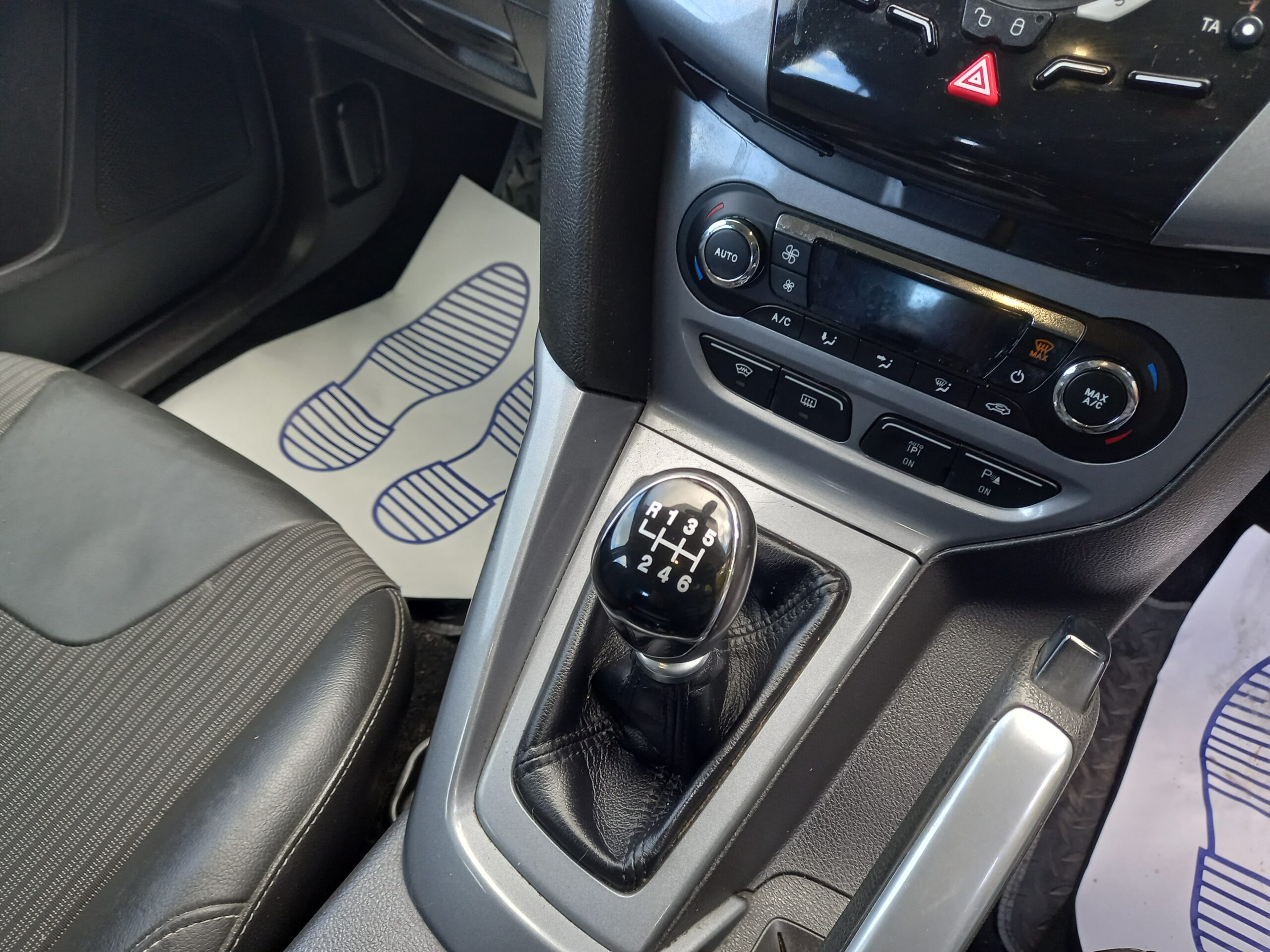 FORD FOCUS 2.0 TDCi 163 Titanium X 163 5dr Estate 82,000 Miles Full Service History 3 Months Warranty - Image 32