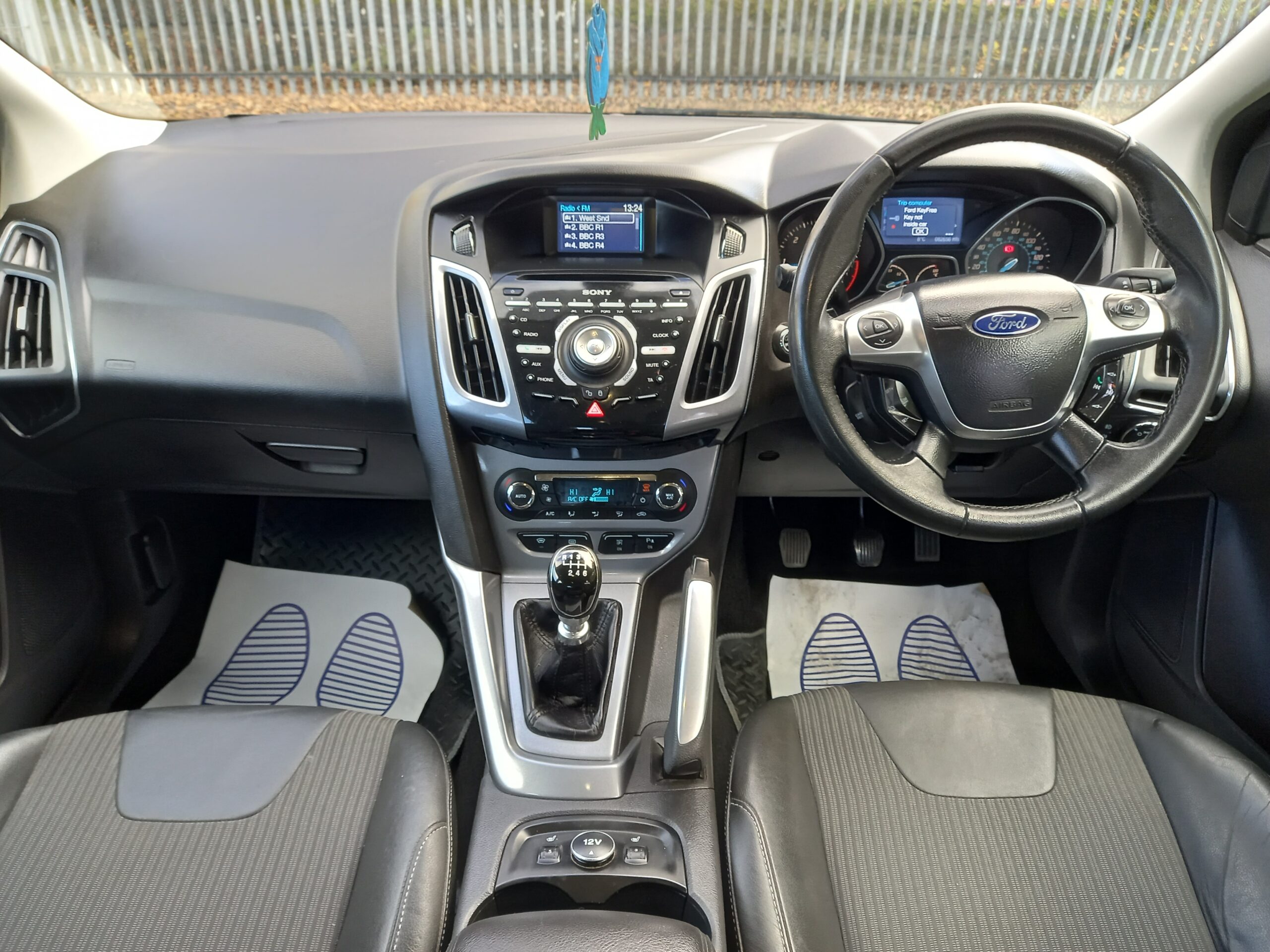 FORD FOCUS 2.0 TDCi 163 Titanium X 163 5dr Estate 82,000 Miles Full Service History 3 Months Warranty - Image 16