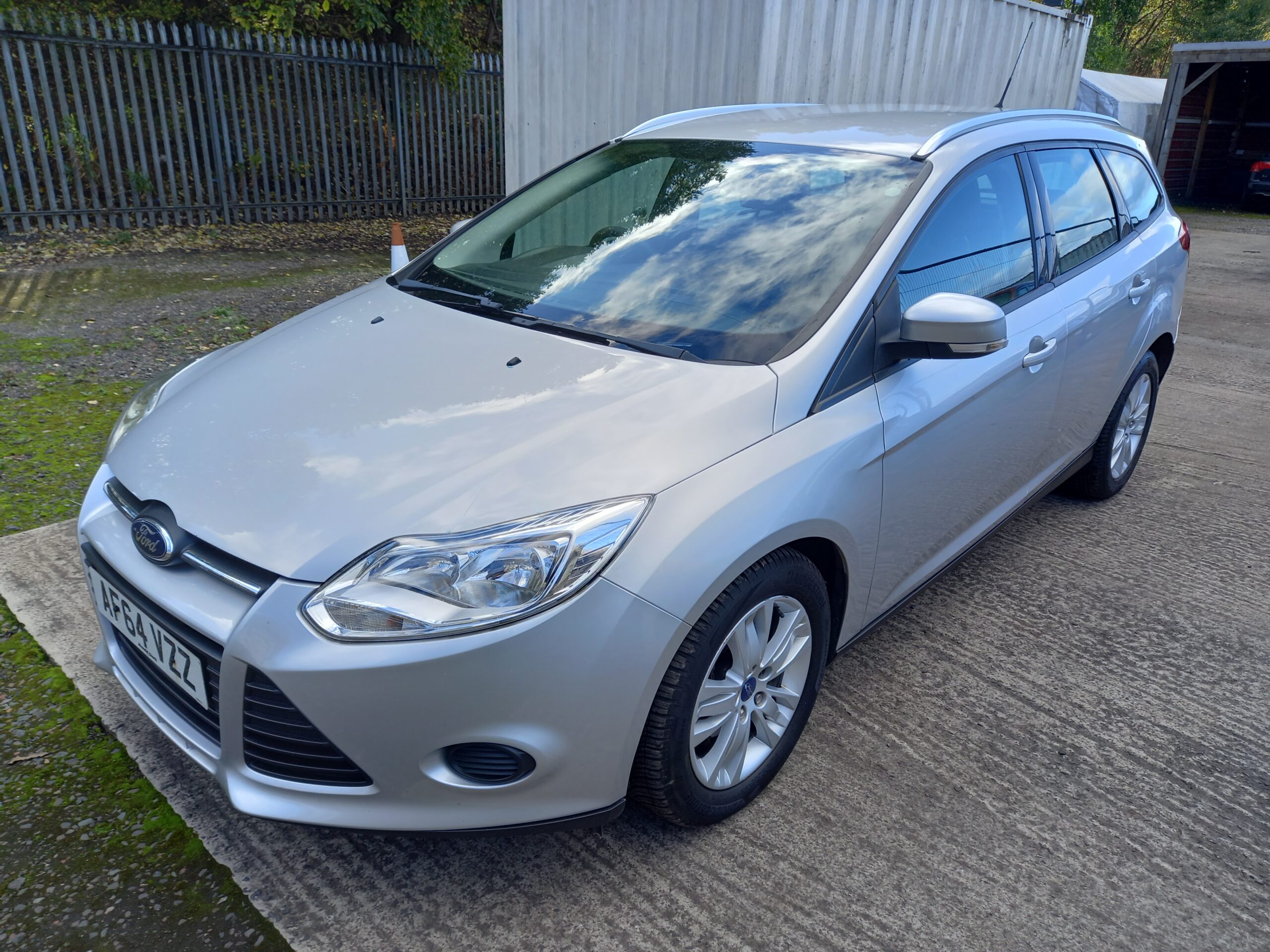 FORD FOCUS 1.6 TDCi Edge 5dr 2014 87,000 Miles Full Service History £20 tax 3 Months Warranty - Image 3