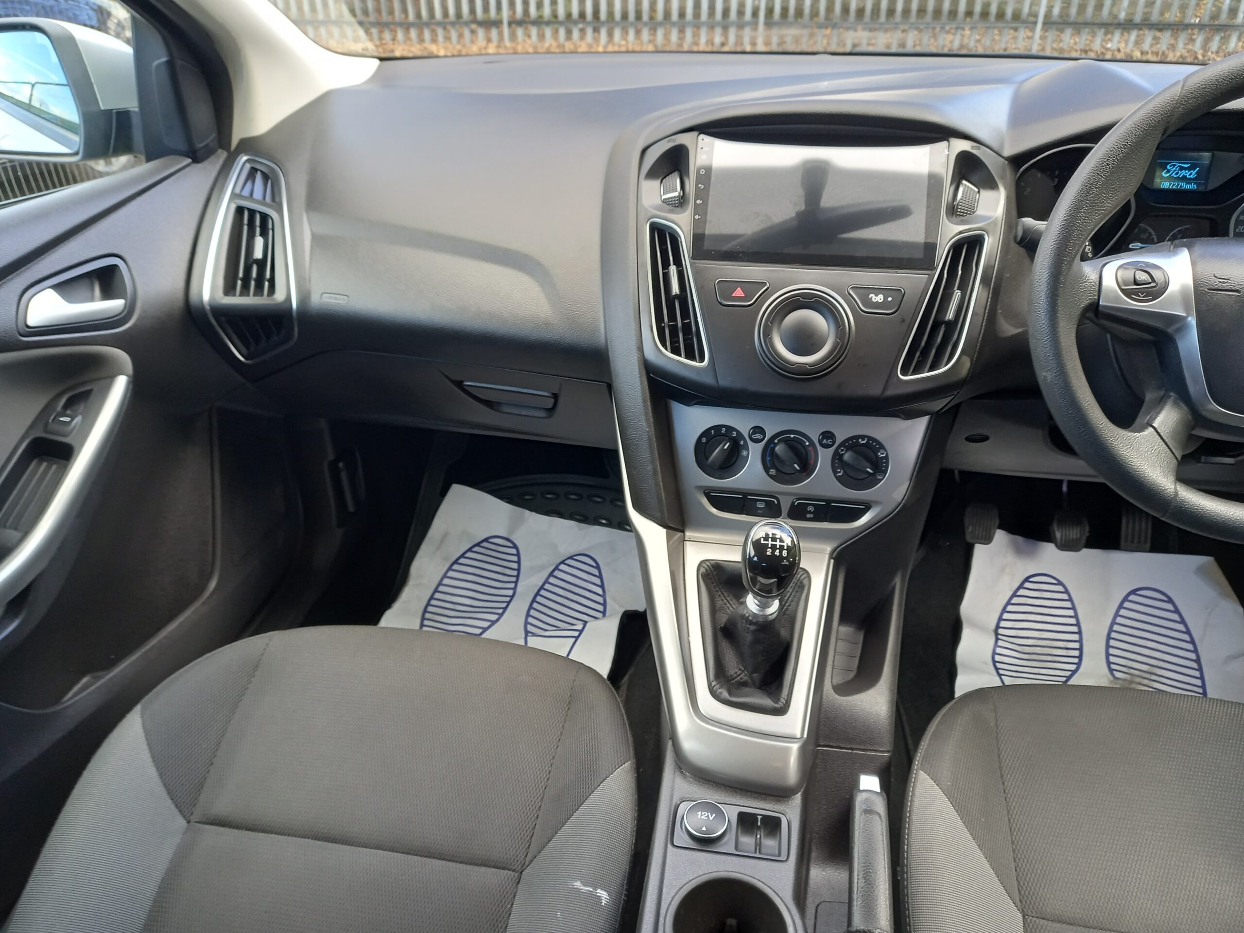 FORD FOCUS 1.6 TDCi Edge 5dr 2014 87,000 Miles Full Service History £20 tax 3 Months Warranty - Image 16