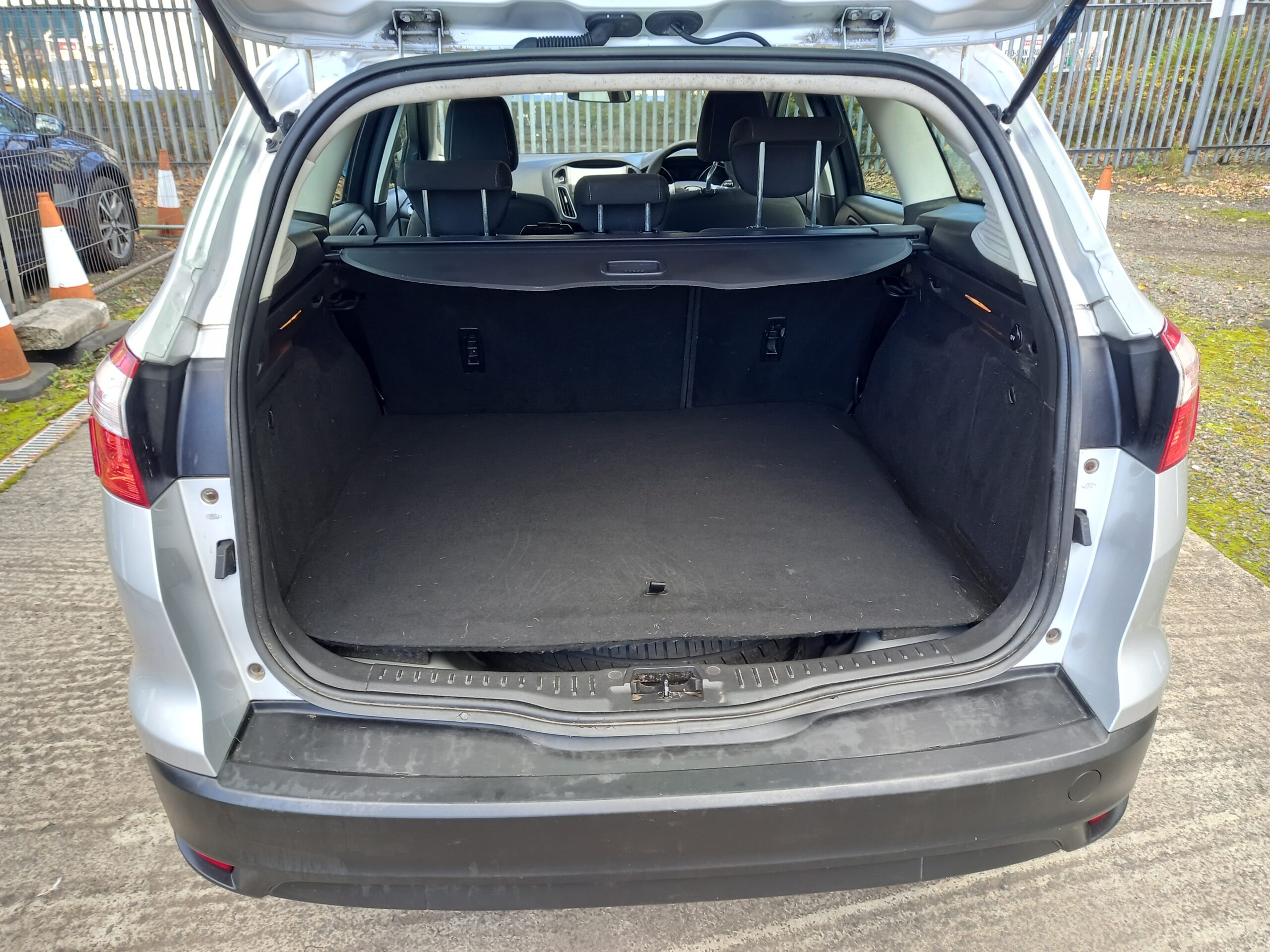 FORD FOCUS 1.6 TDCi Edge 5dr 2014 87,000 Miles Full Service History £20 tax 3 Months Warranty - Image 36