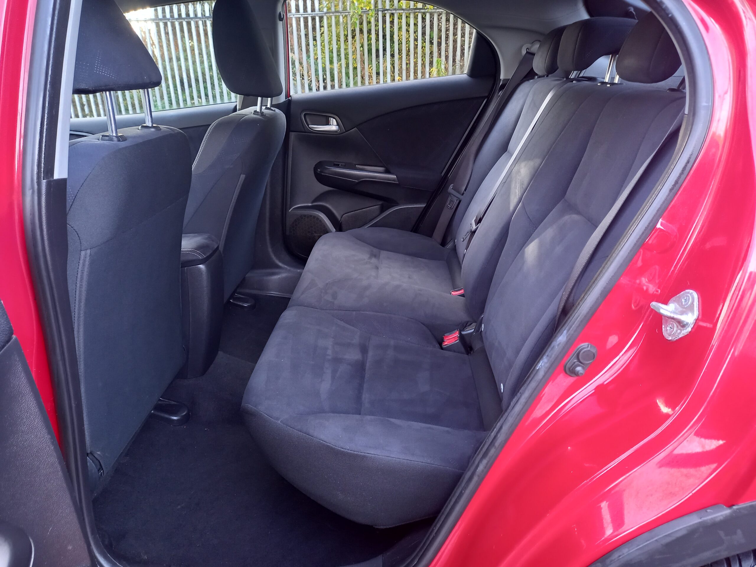 HONDA CIVIC 1.6 i-DTEC S 5dr 73,000 Miles Full Service History £20 tax 3 Months Warranty - Image 26