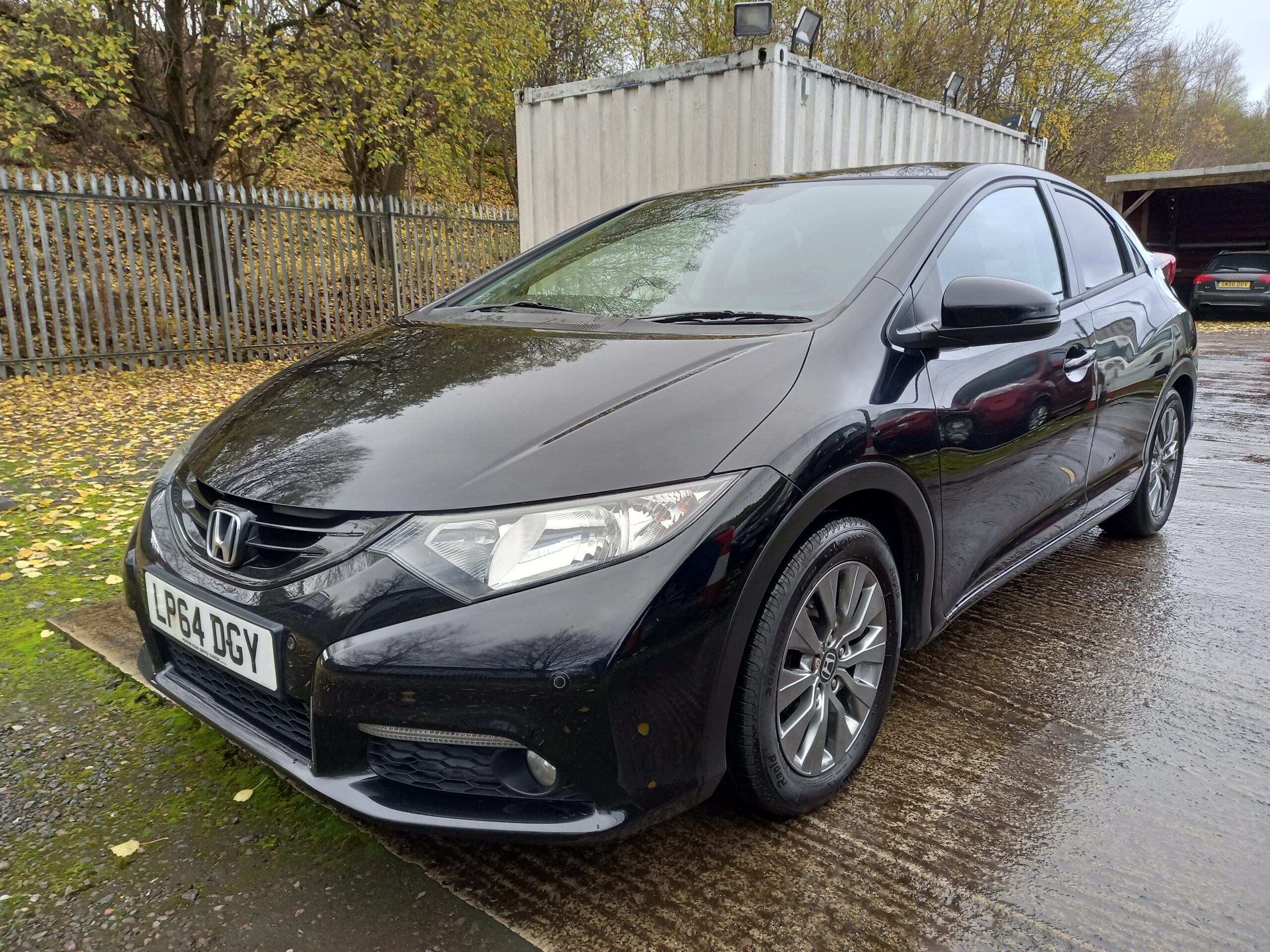 HONDA CIVIC 1.6 i-DTEC SR 5dr 2015 99,000 Miles Full Service History £20 Road Tax 3 Months Warranty